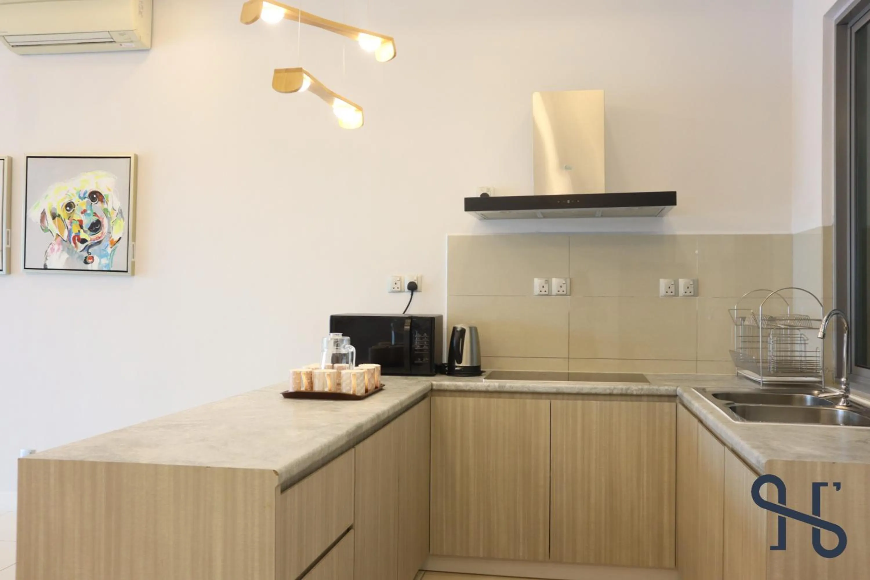 Kitchen or kitchenette in Homesuite' Home at The Loft