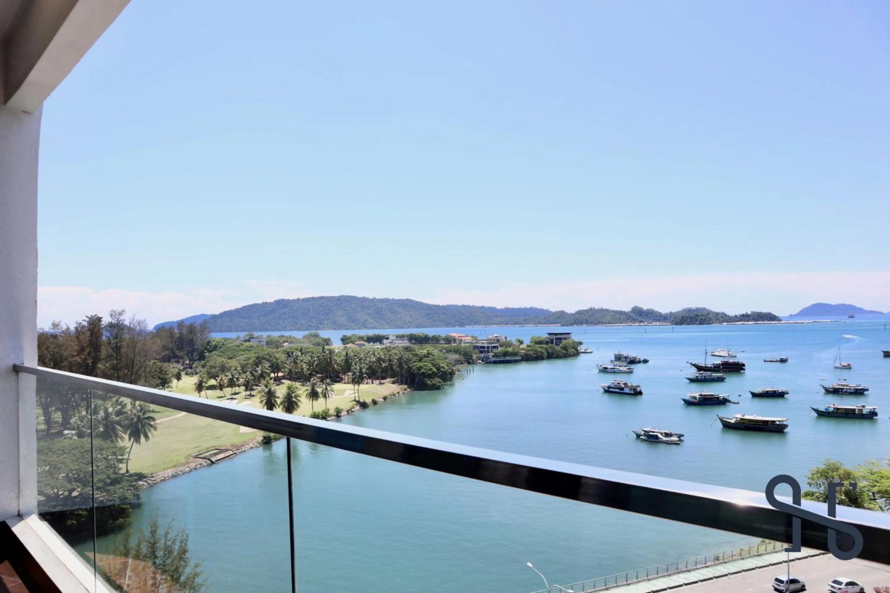 Nearby landmark in Homesuite' Home at The Loft