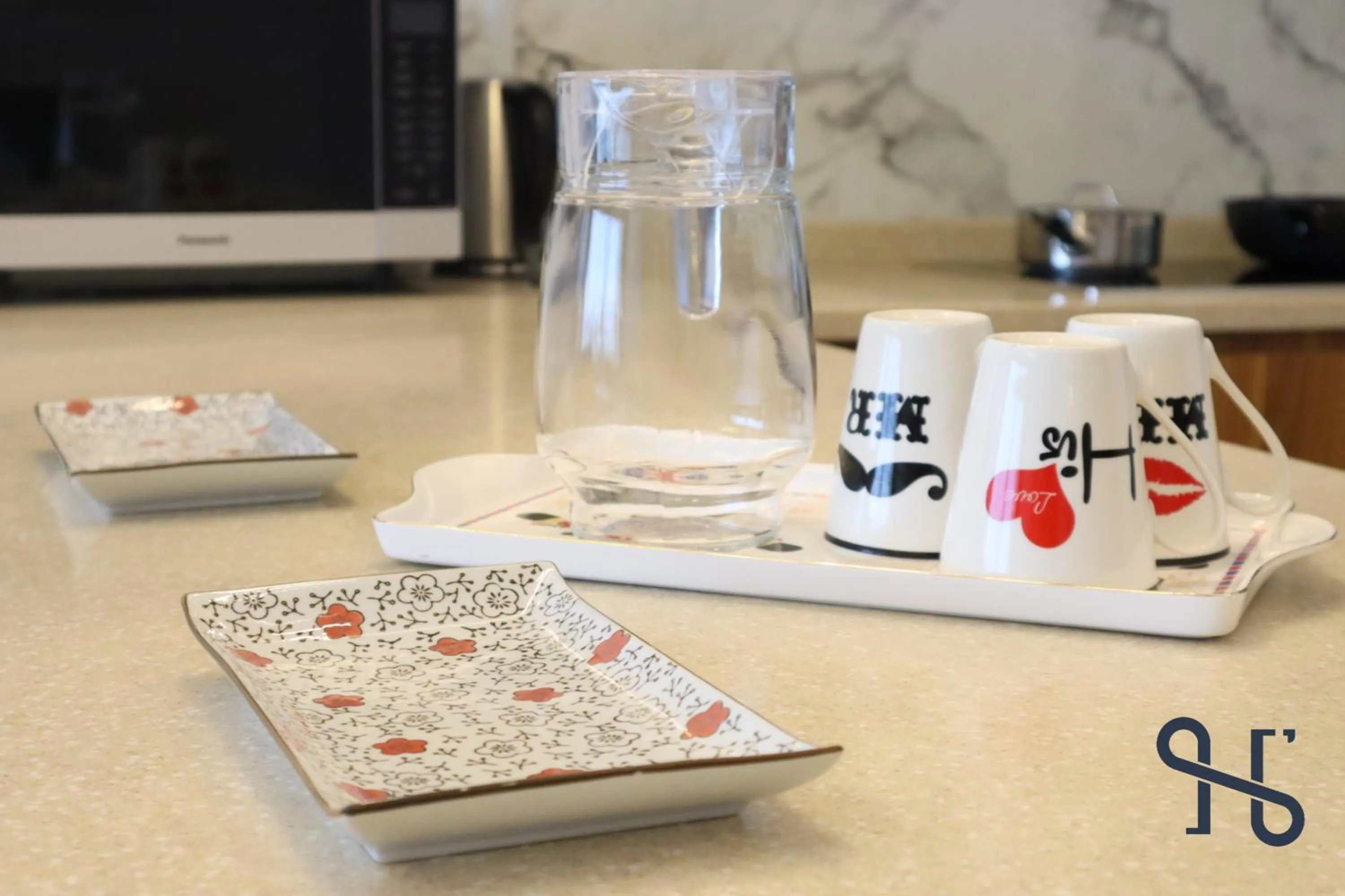 Coffee/tea facilities in Homesuite' Home at The Loft