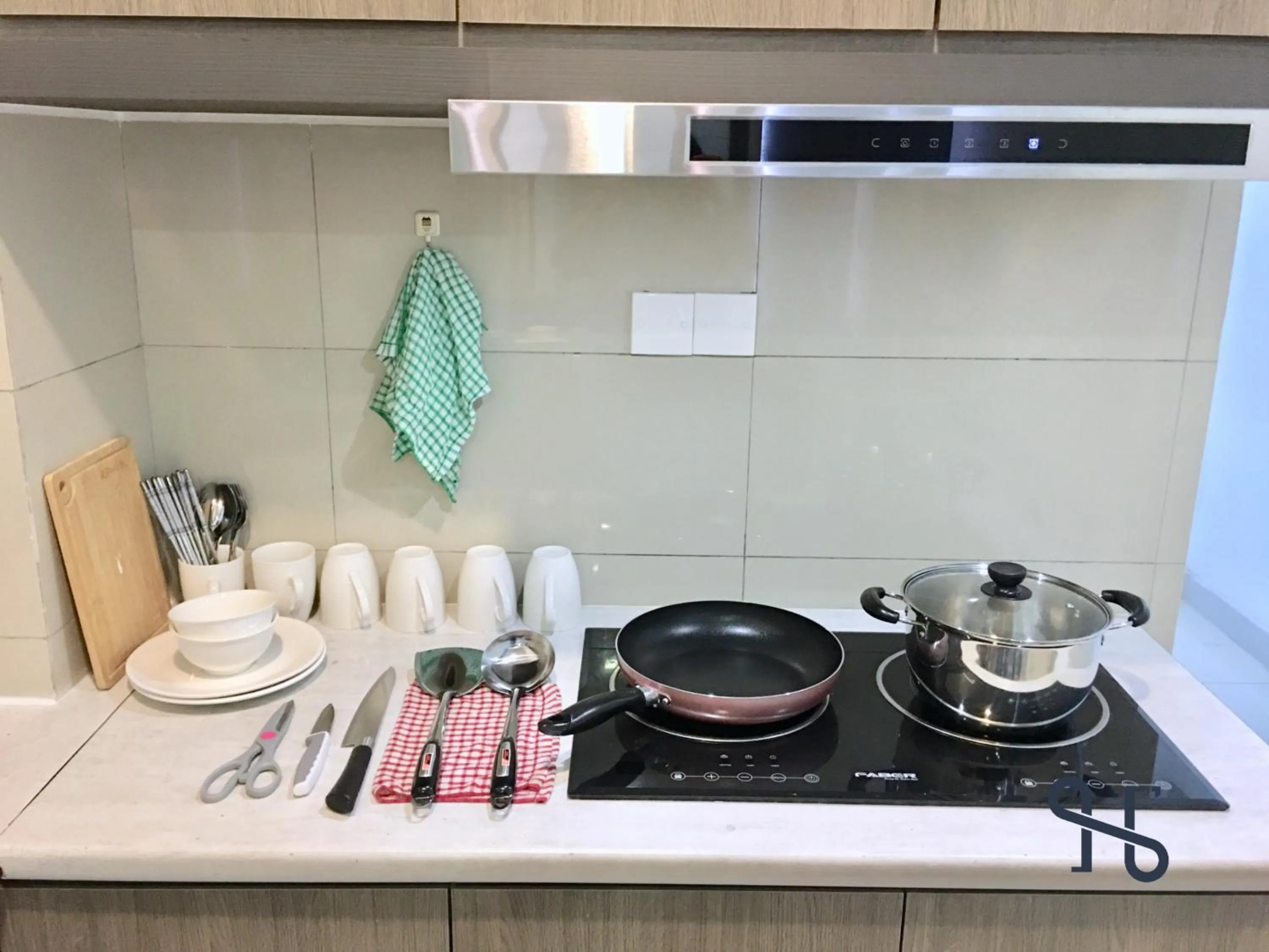 Kitchen or kitchenette in Homesuite' Home at The Loft