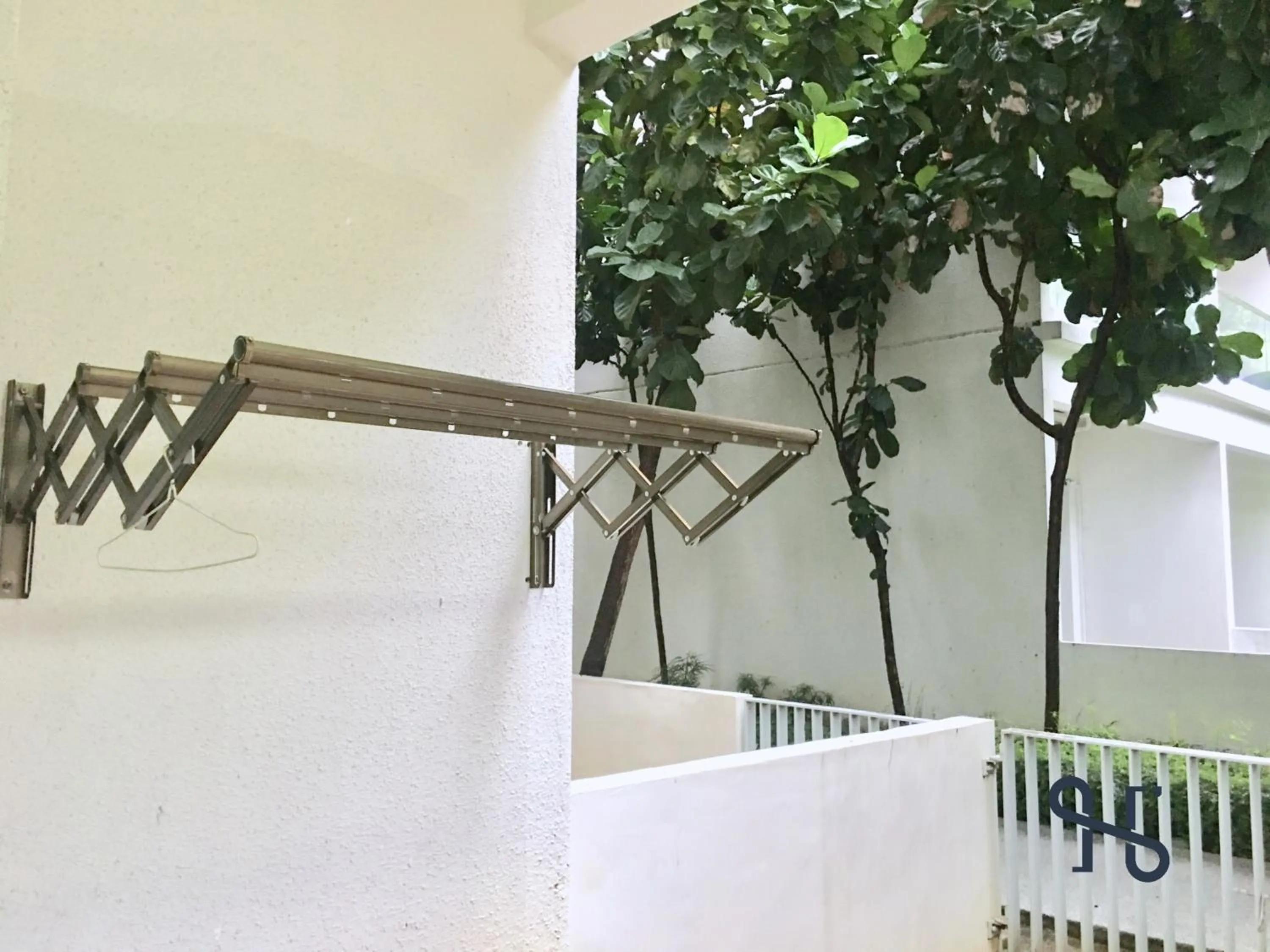 Day in Homesuite' Home at The Loft