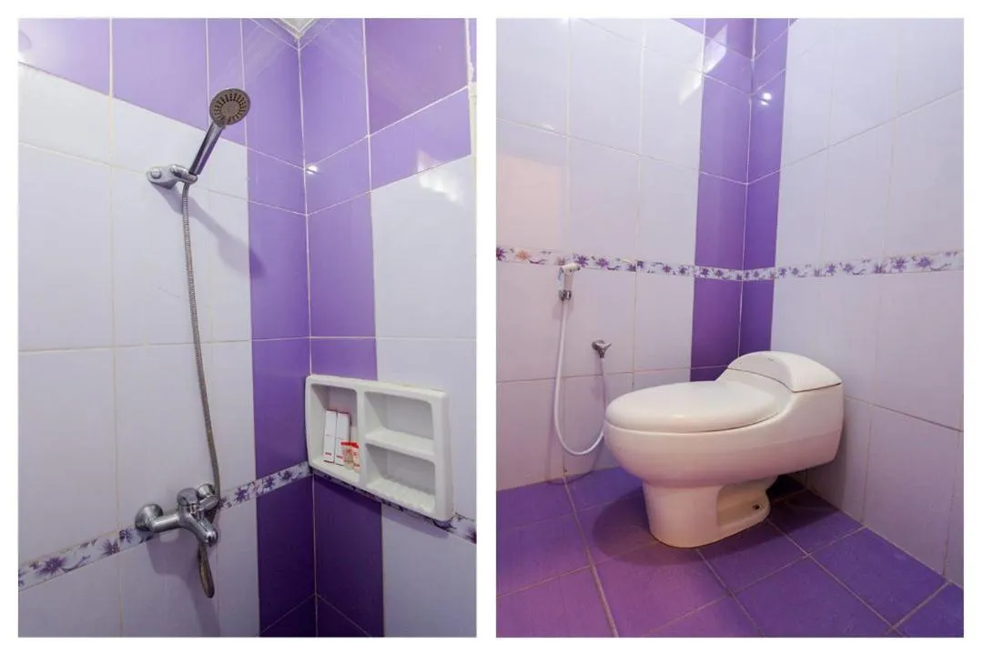 Bathroom in Gading Guest House