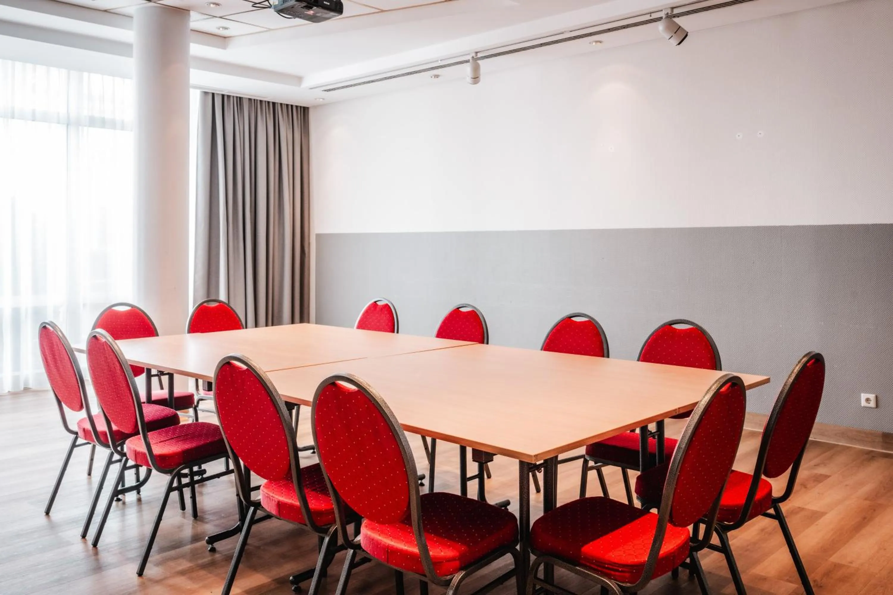 Meeting/conference room in Leonardo Hotel Aachen