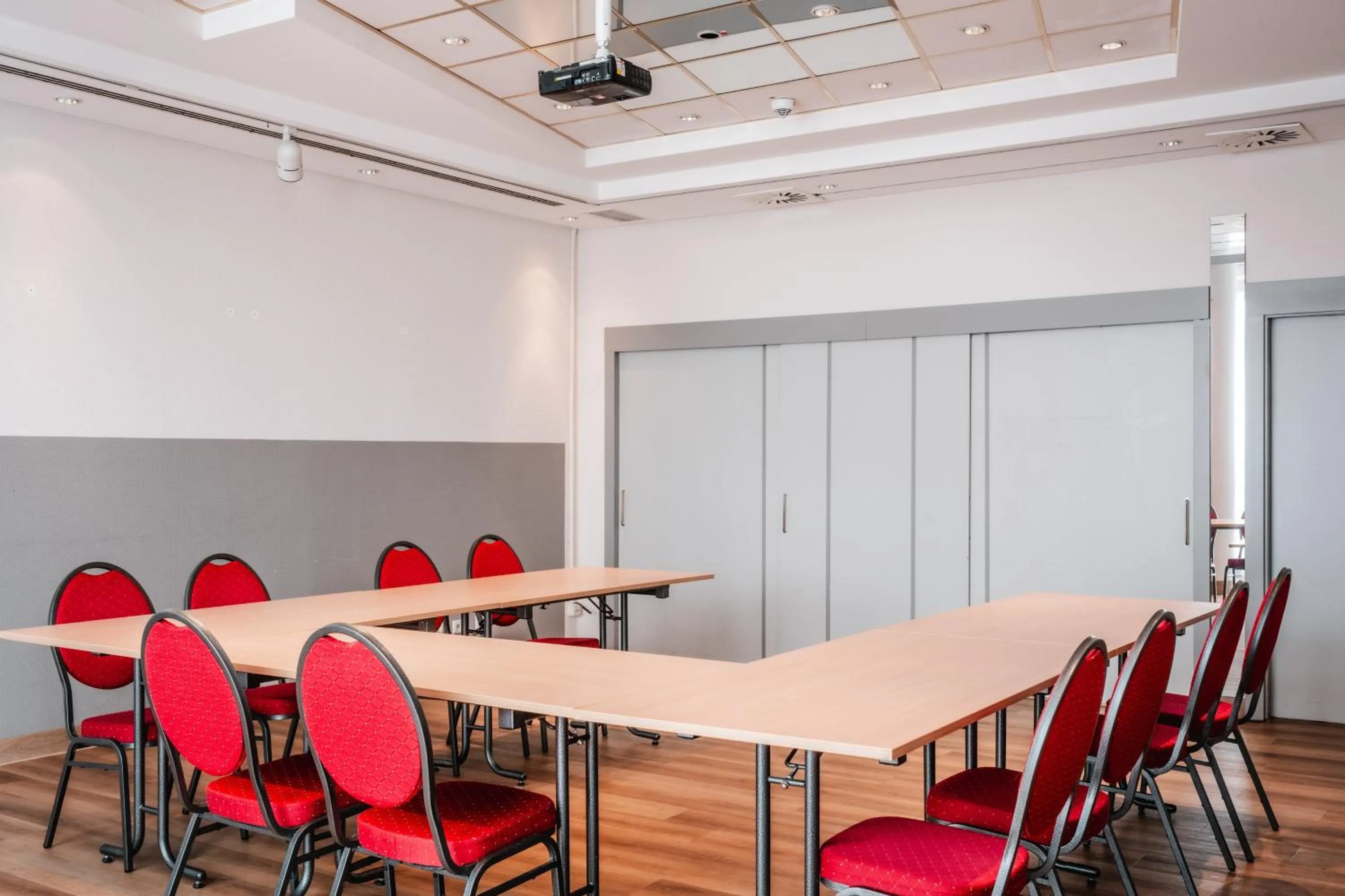 Meeting/conference room in Leonardo Hotel Aachen