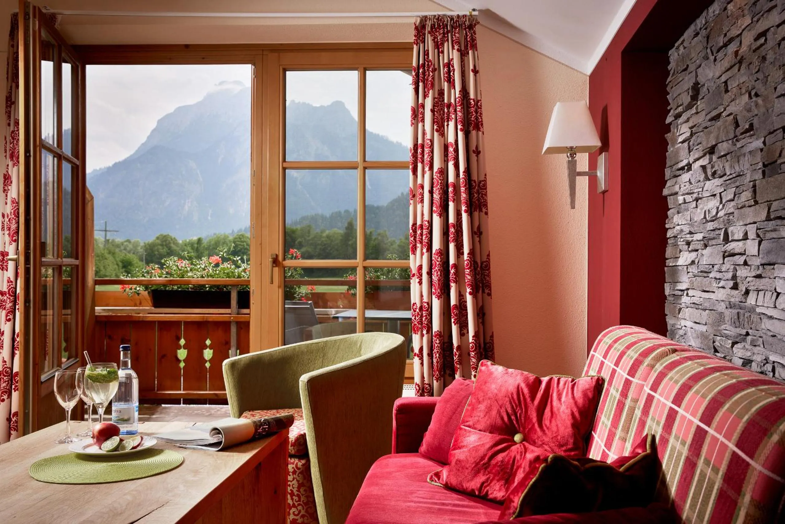 Photo of the whole room in Hotel Sommer-Haus am See