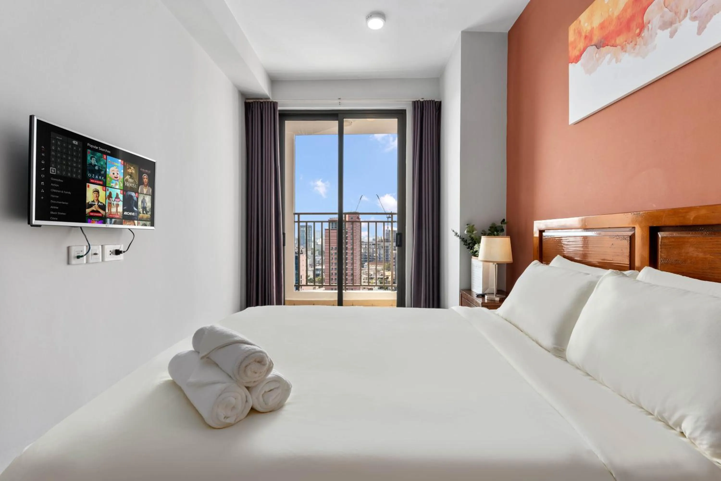 Bedroom, Bed in S Lux Apartment