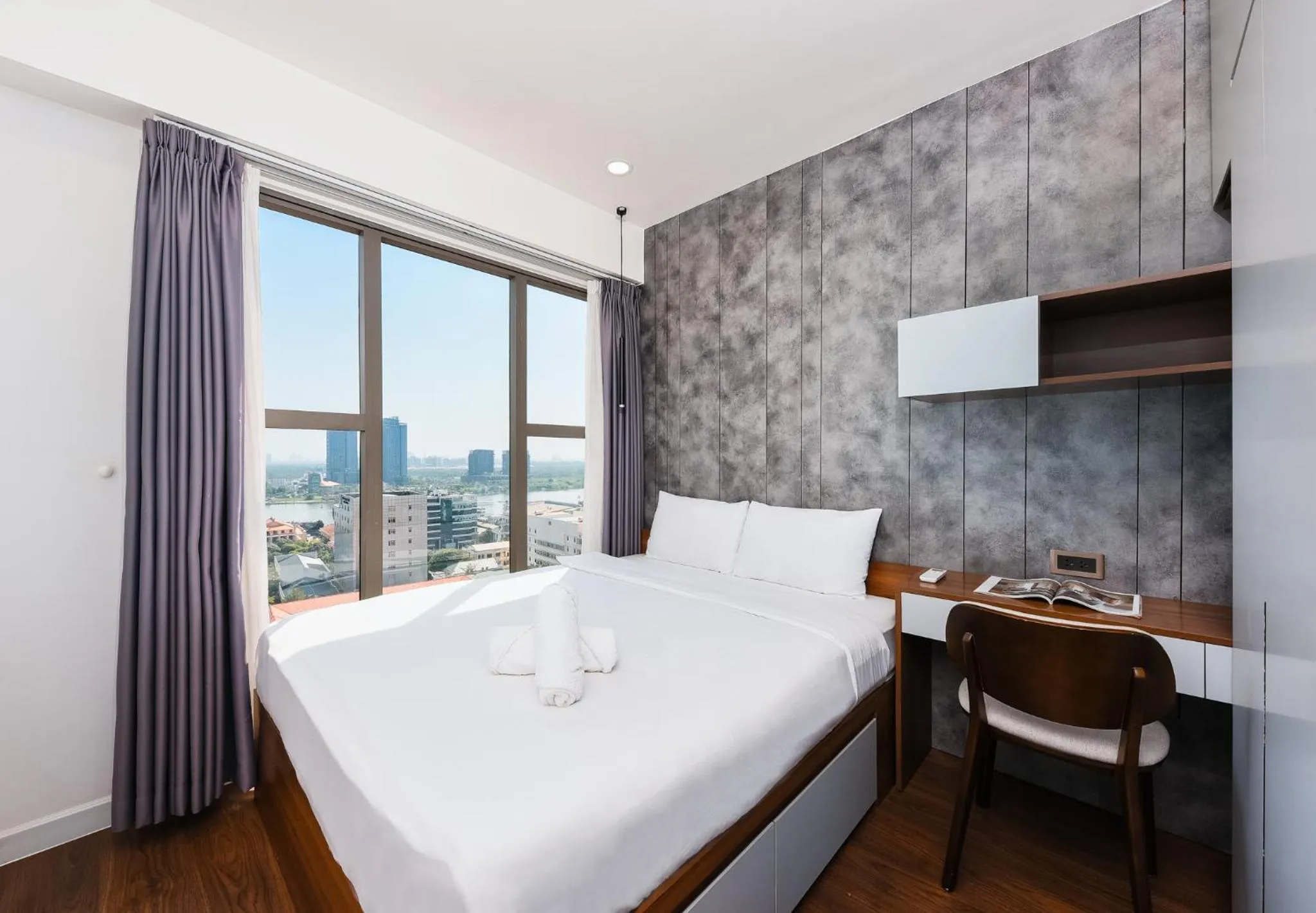 Bedroom, Bed in S Lux Apartment