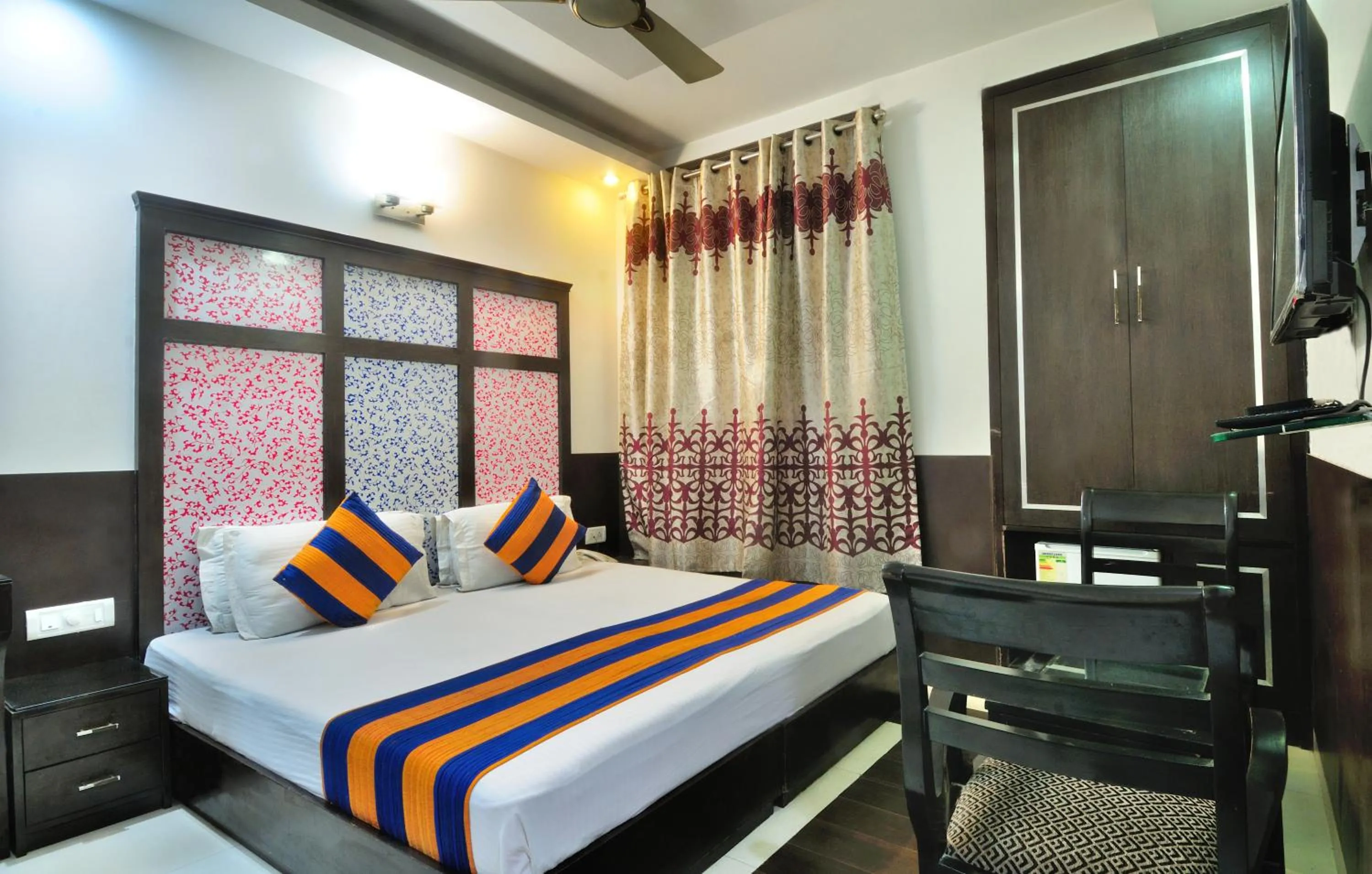 Deluxe Double Room - single occupancy in THE BONLON INN-NEAR BLK HOSPITAL