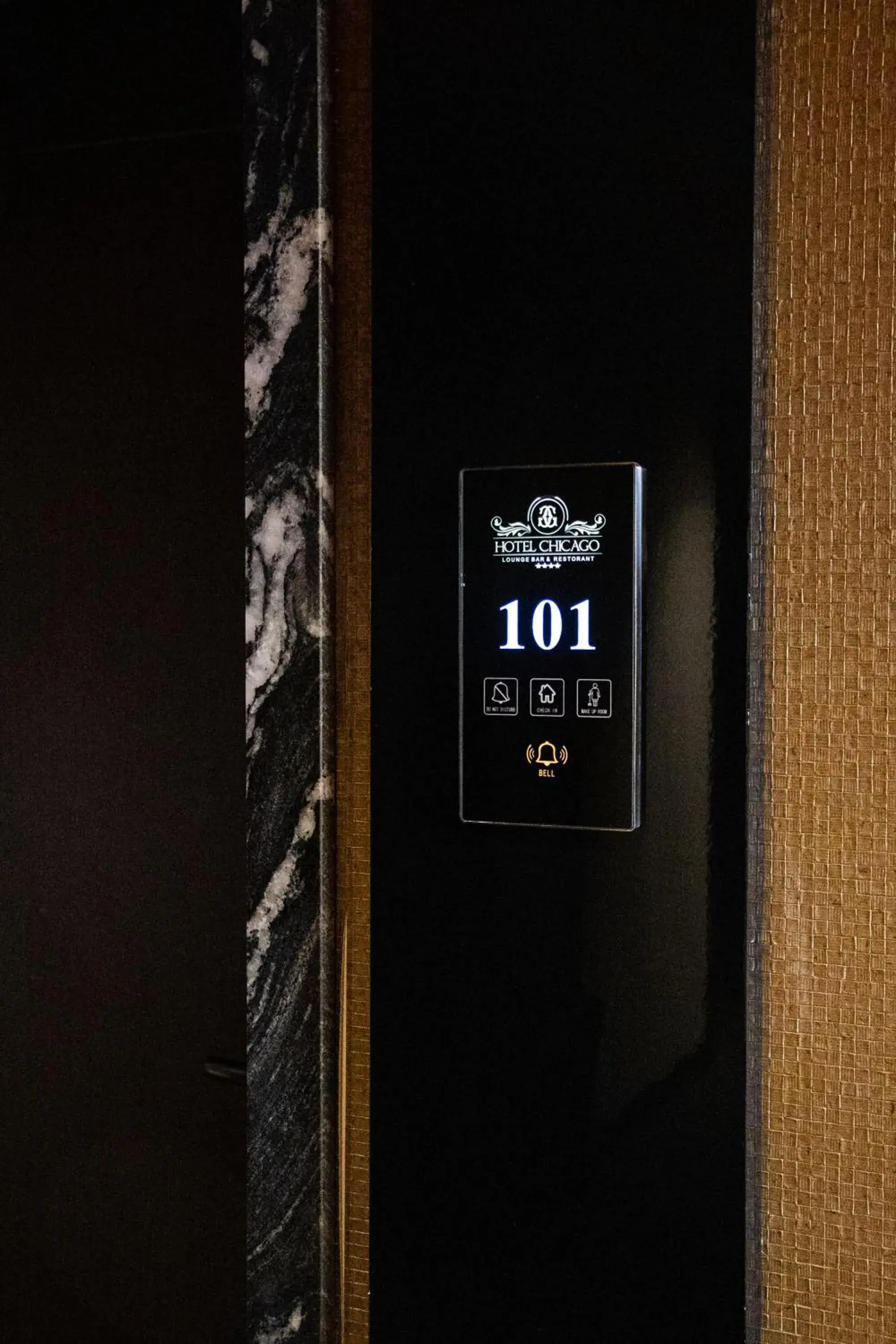 Deluxe Suite in Hotel Chicago Deluxe Suite in Hotel Chicago