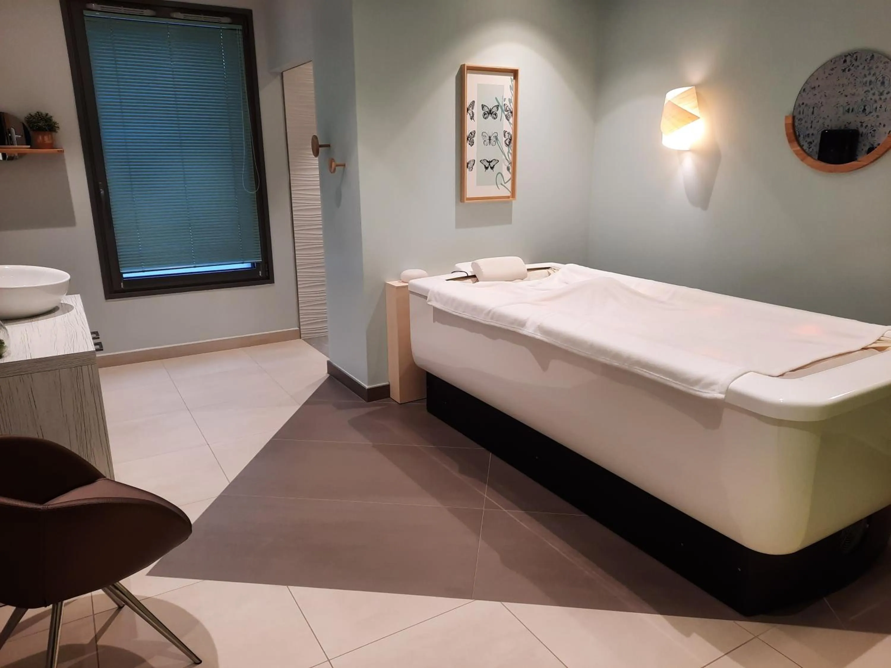 Massage in DOMITYS - Le château de la Pilule