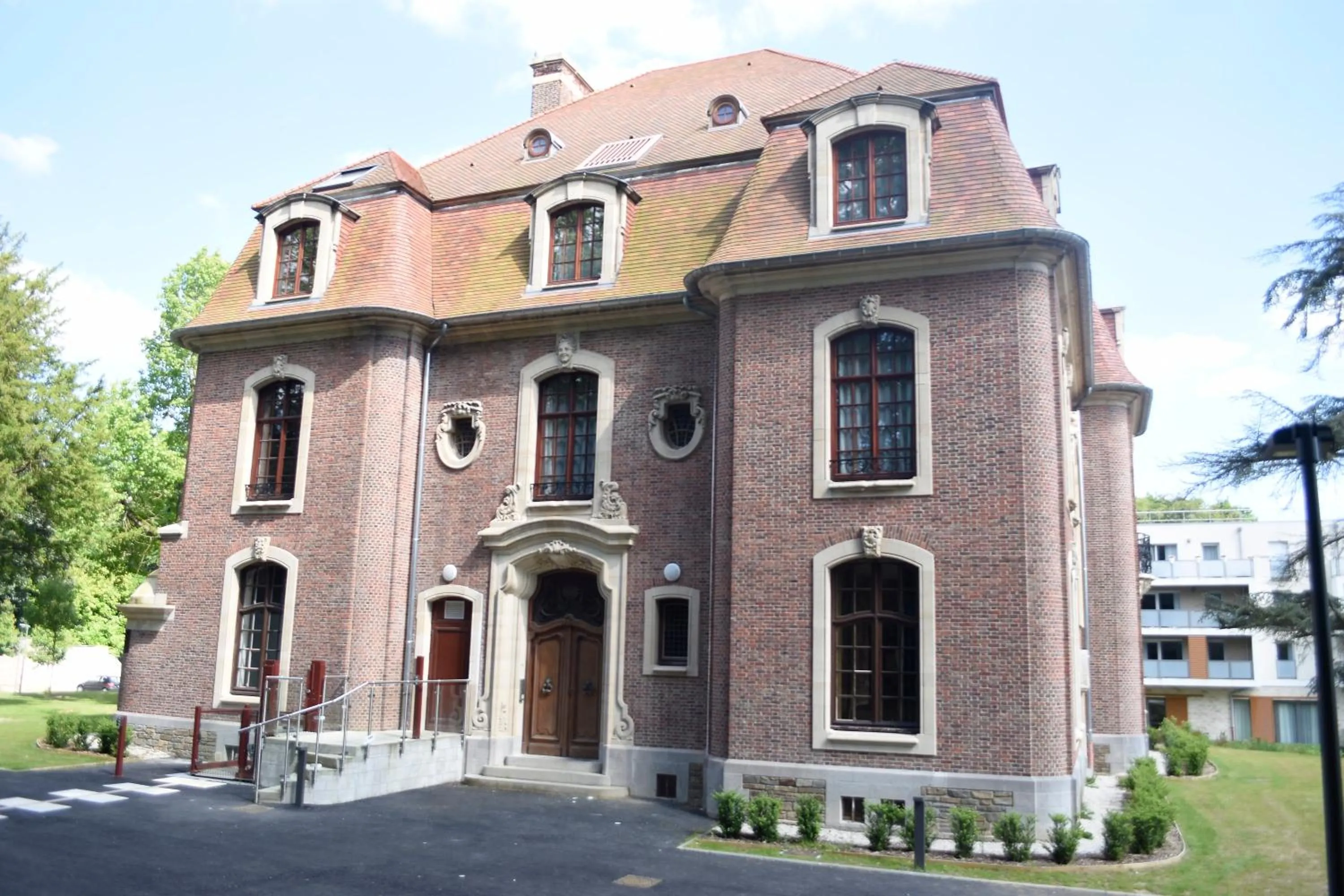 DOMITYS - Le château de la Pilule