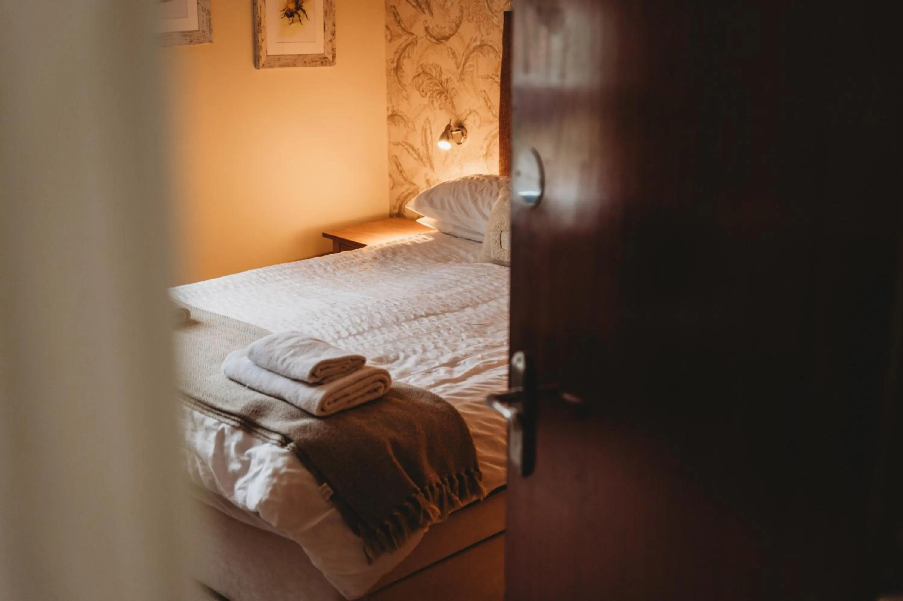 Bed in The White Lion Inn