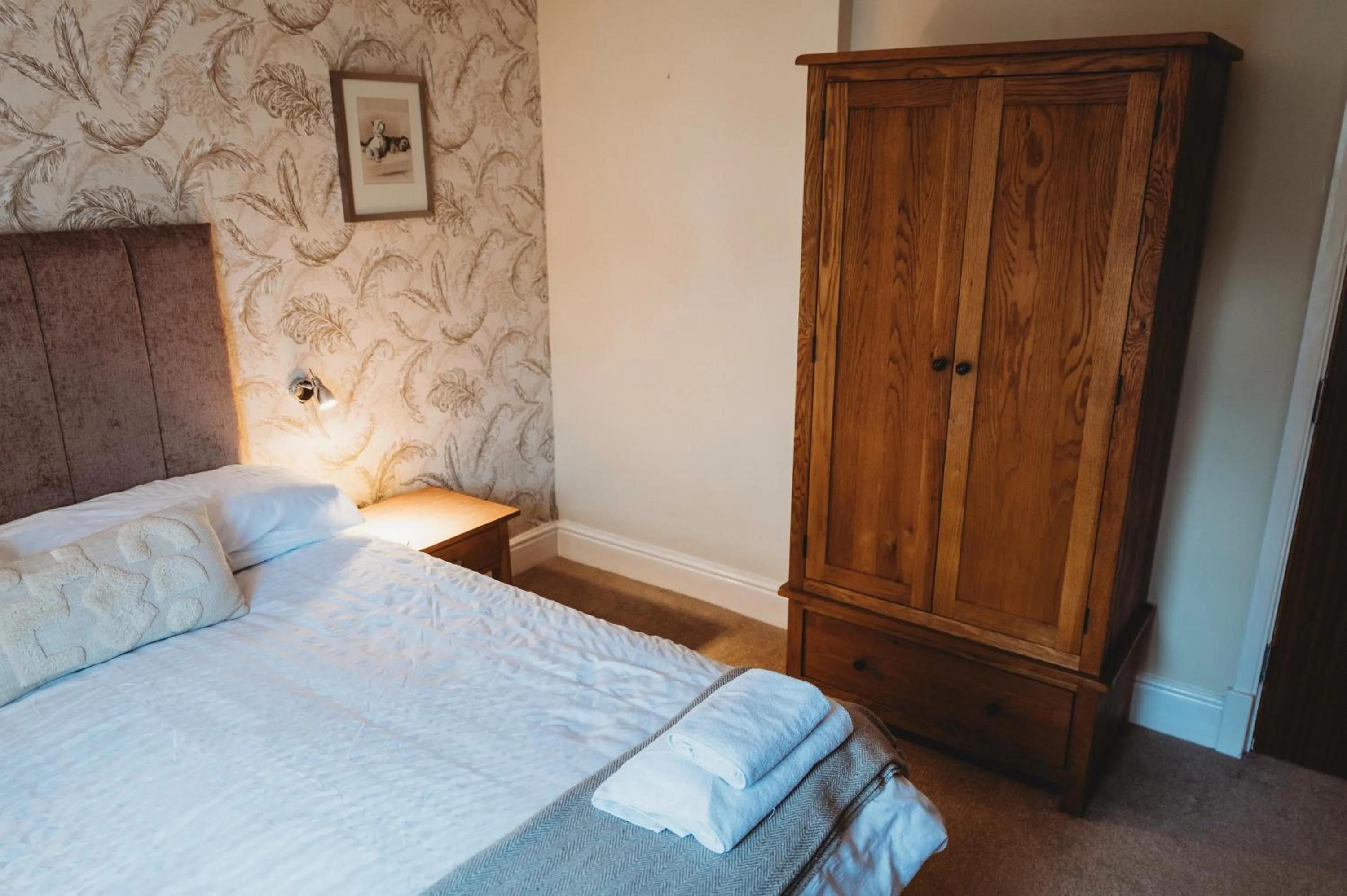 Bed in The White Lion Inn
