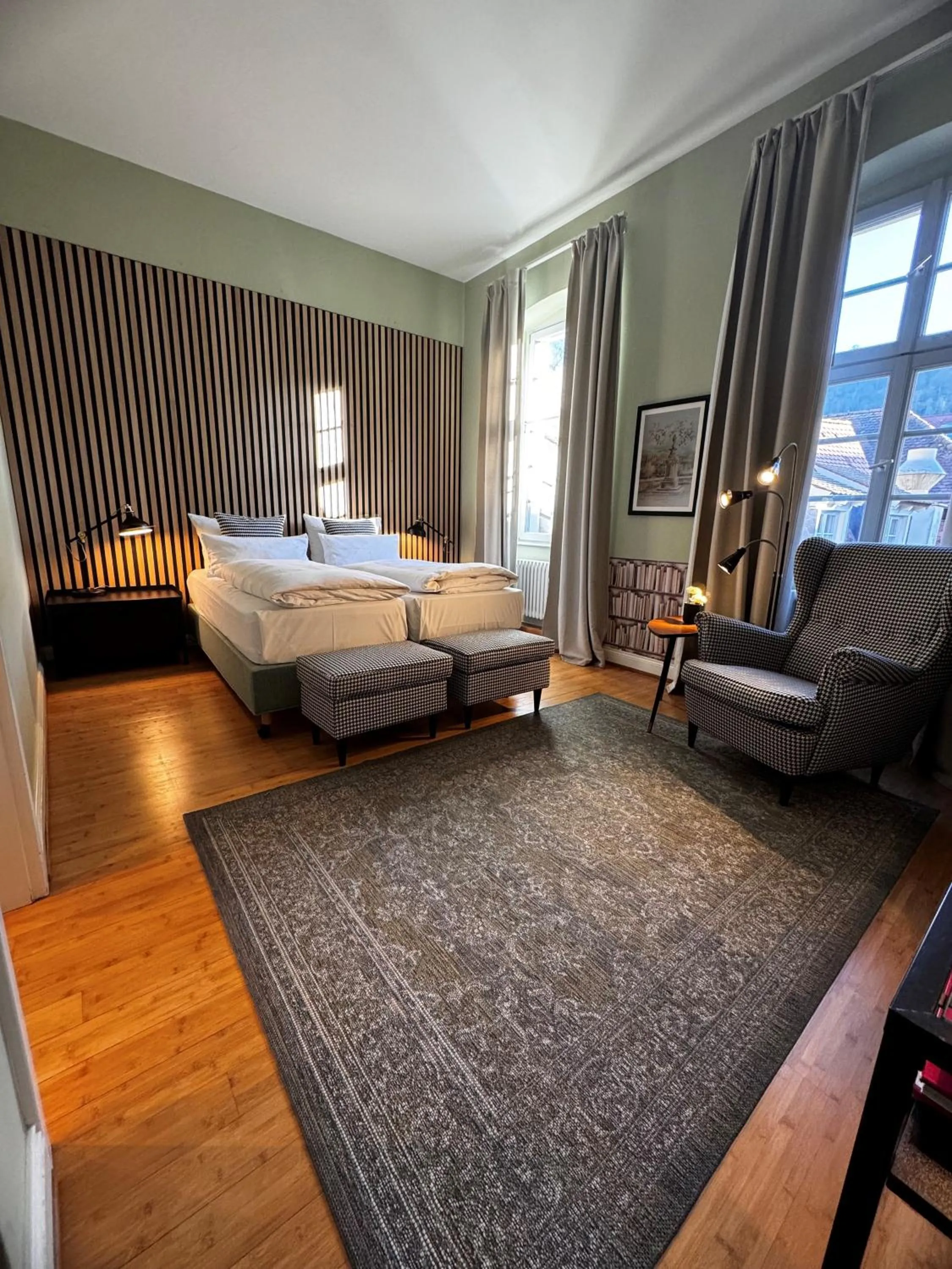 Photo of the whole room, Bed in Hotel Zur Alten Brücke
