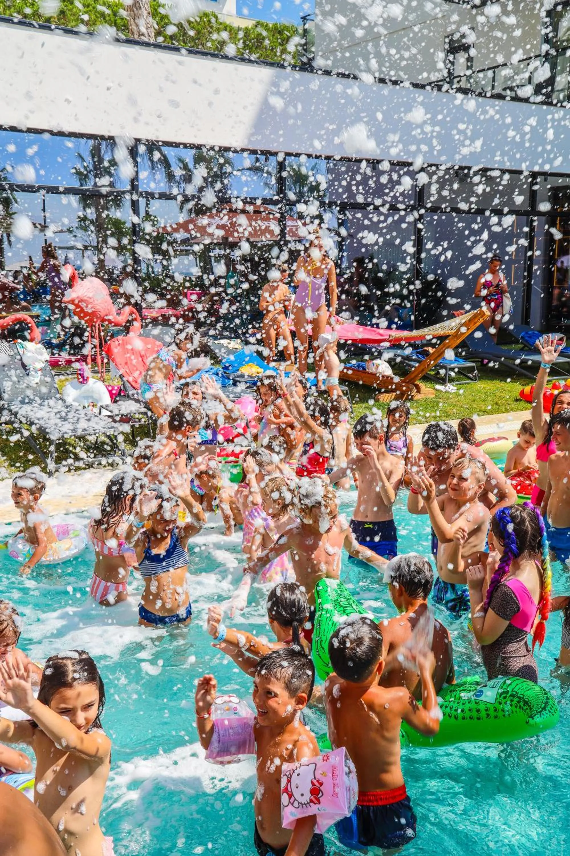 Kids's club in Royal G Max