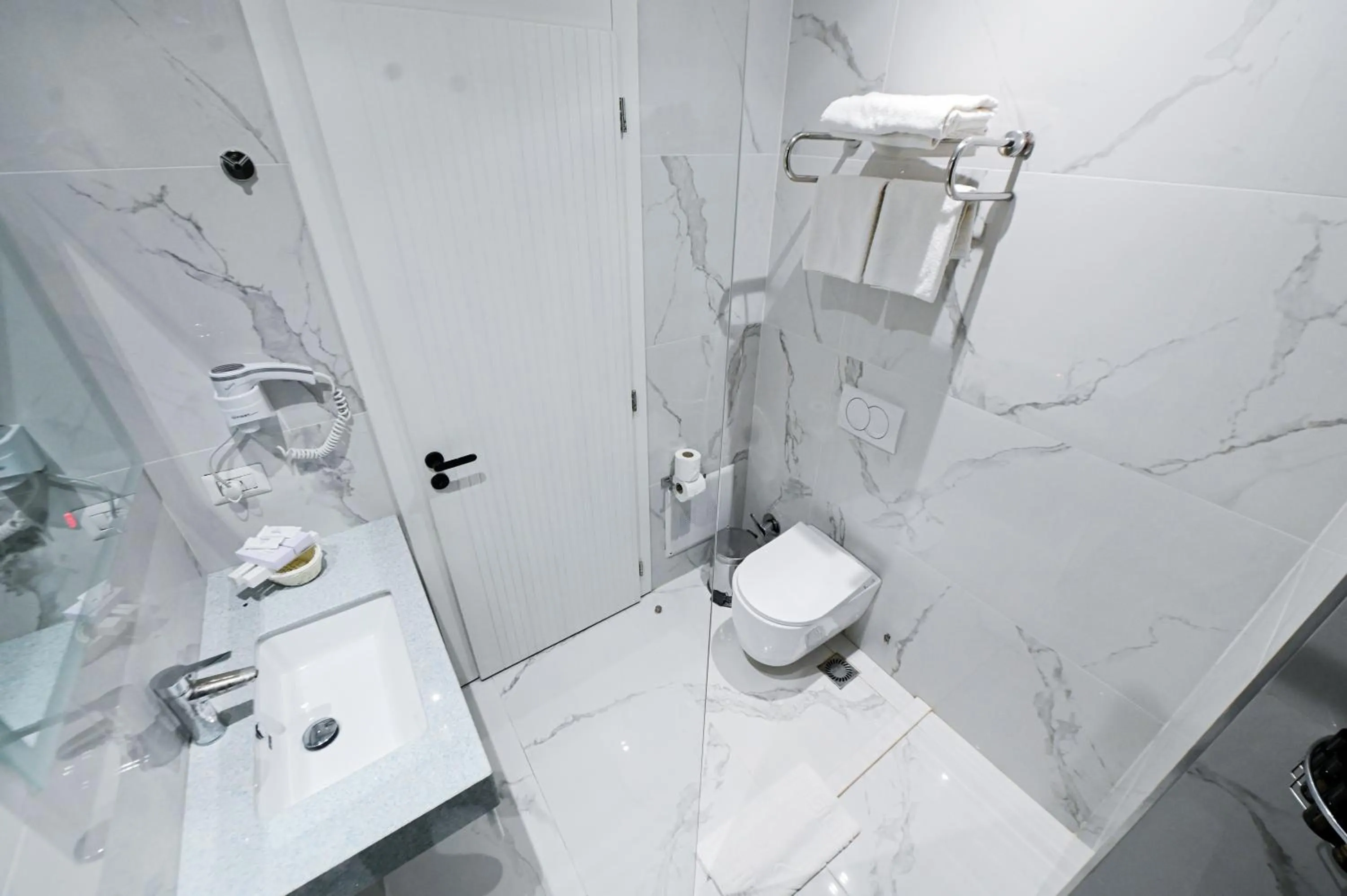 Bathroom in Royal G Max