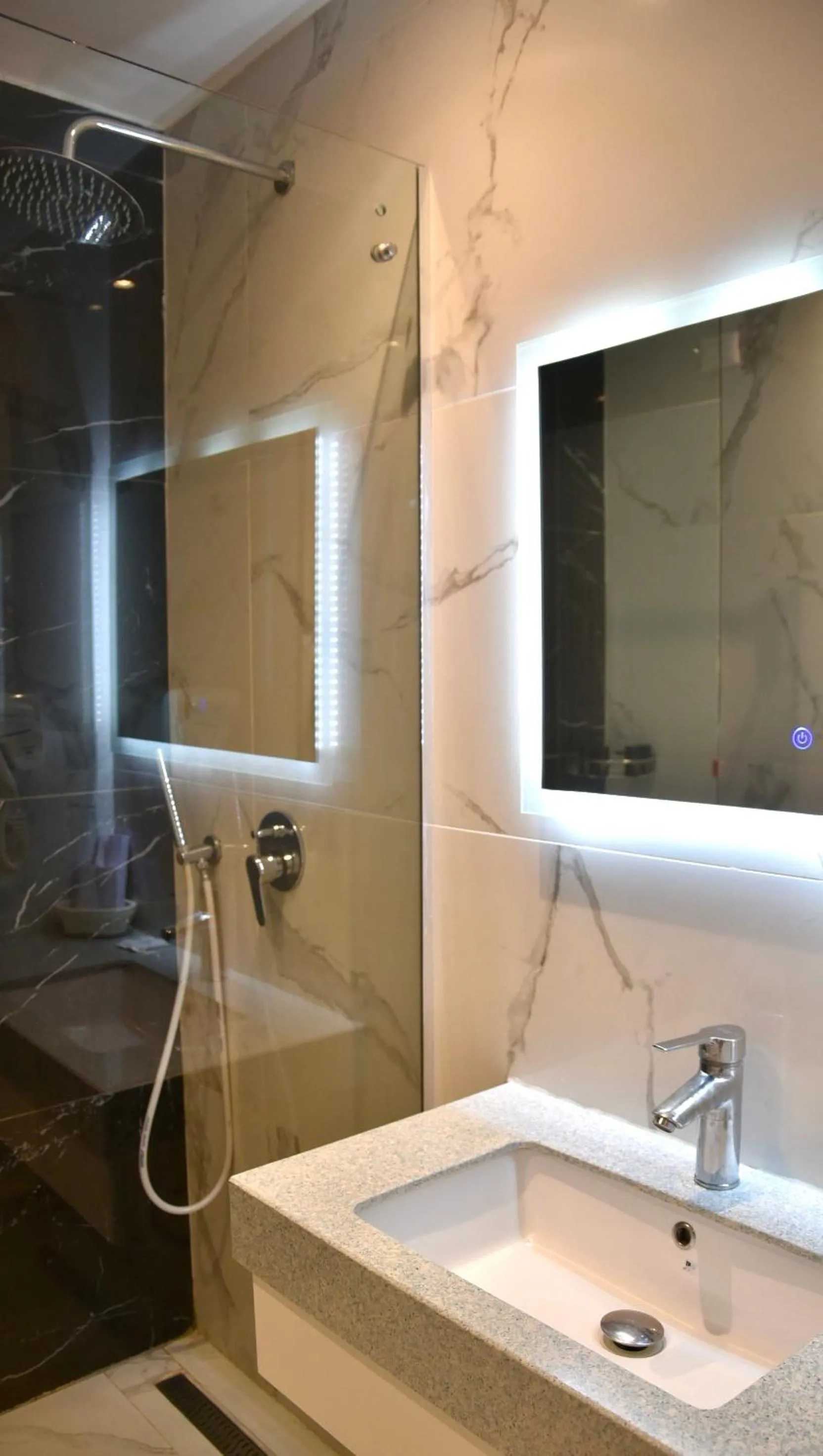 Bathroom in Royal G Max