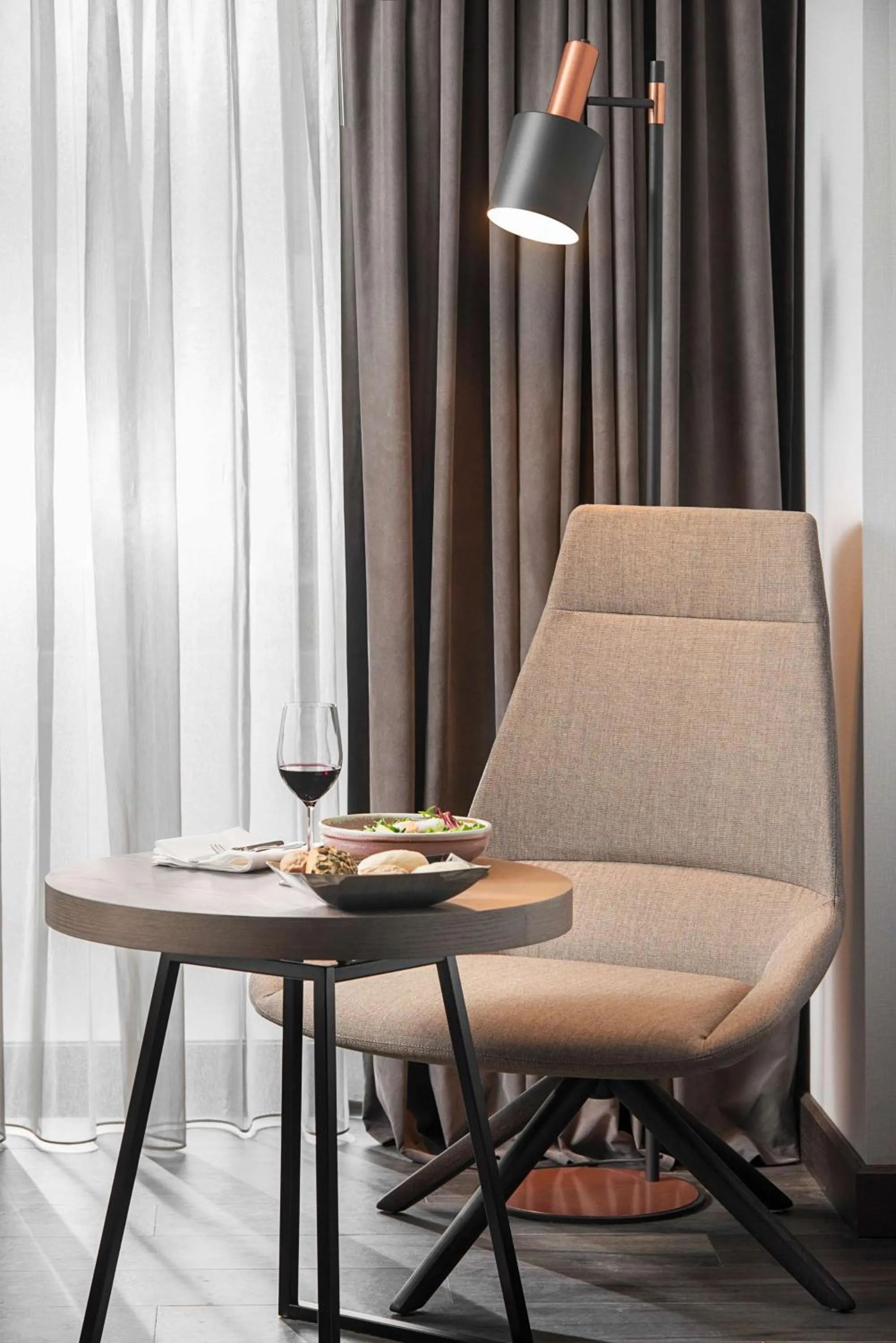 Photo of the whole room in Hyatt Regency Sofia