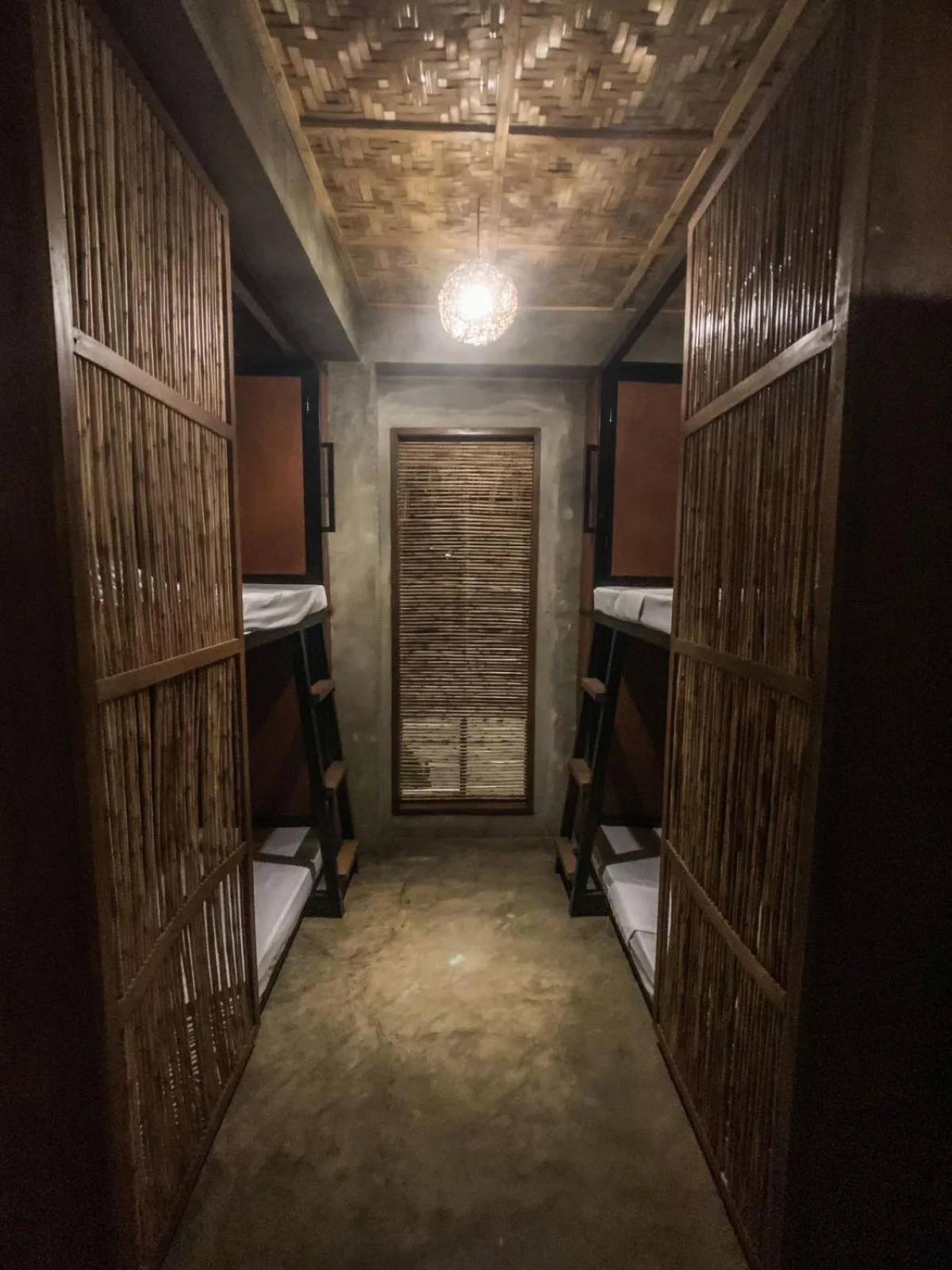 bunk bed in Hang Loose Hostel