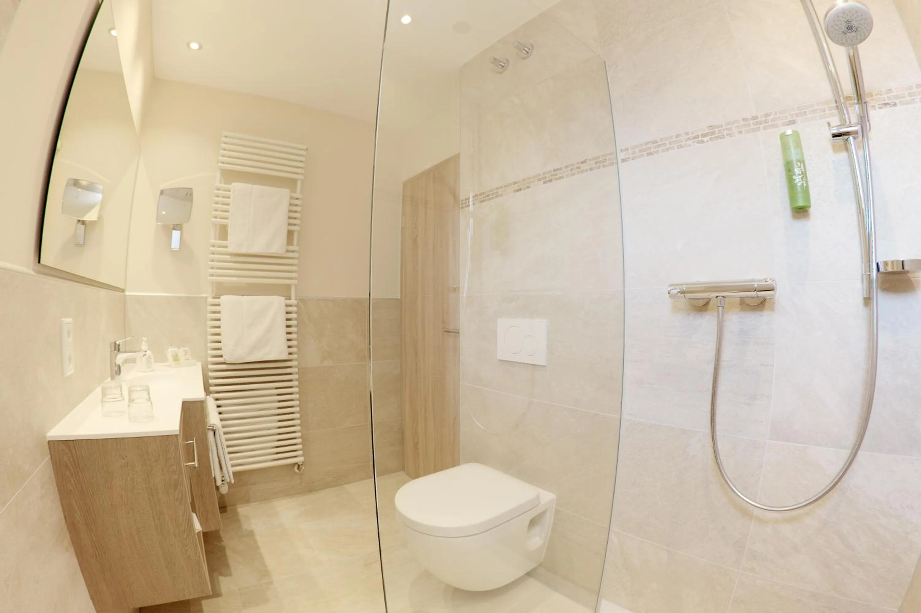 Bathroom in Hotel Die Gams