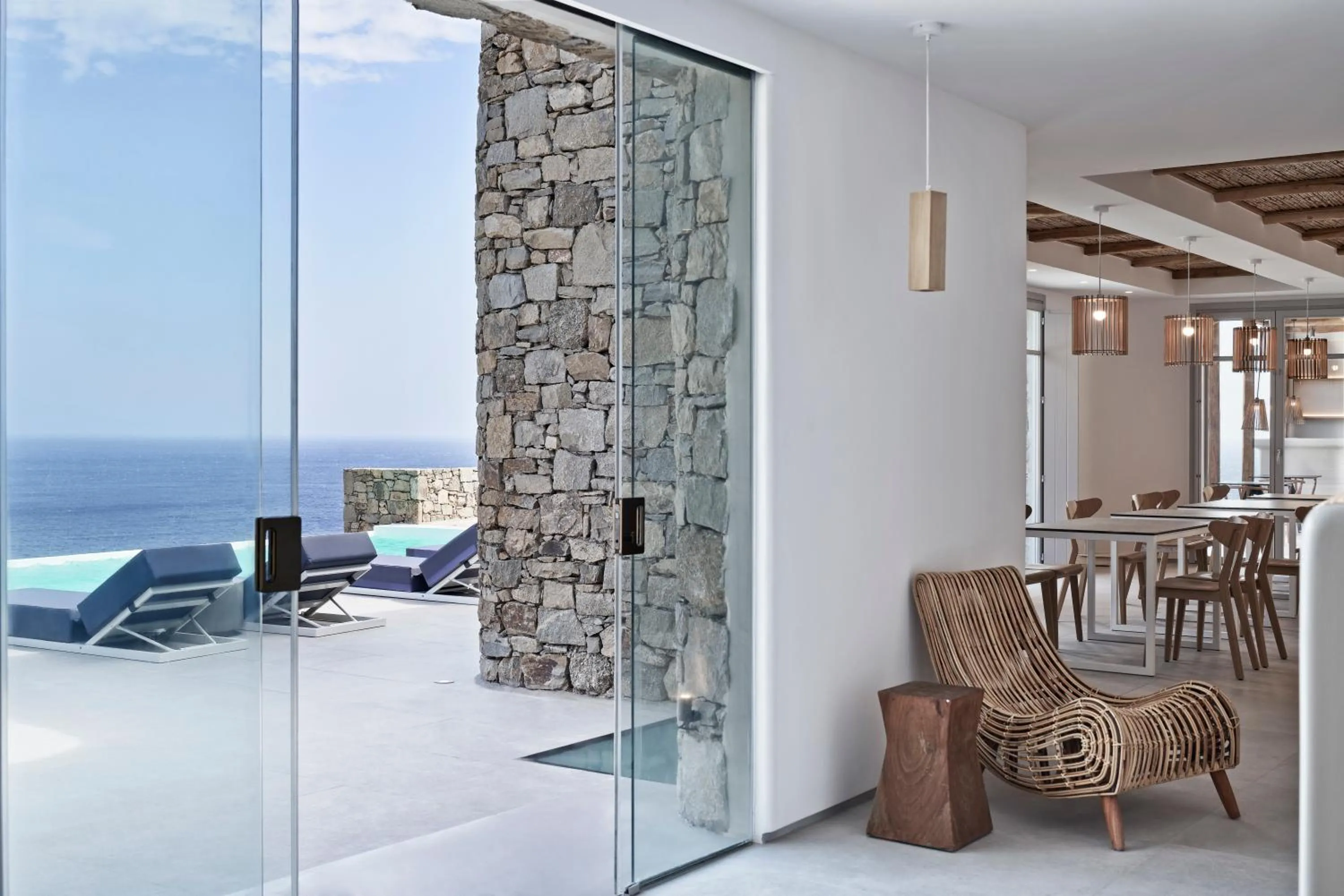 Restaurant/places to eat in Radisson Blu Euphoria Resort, Mykonos