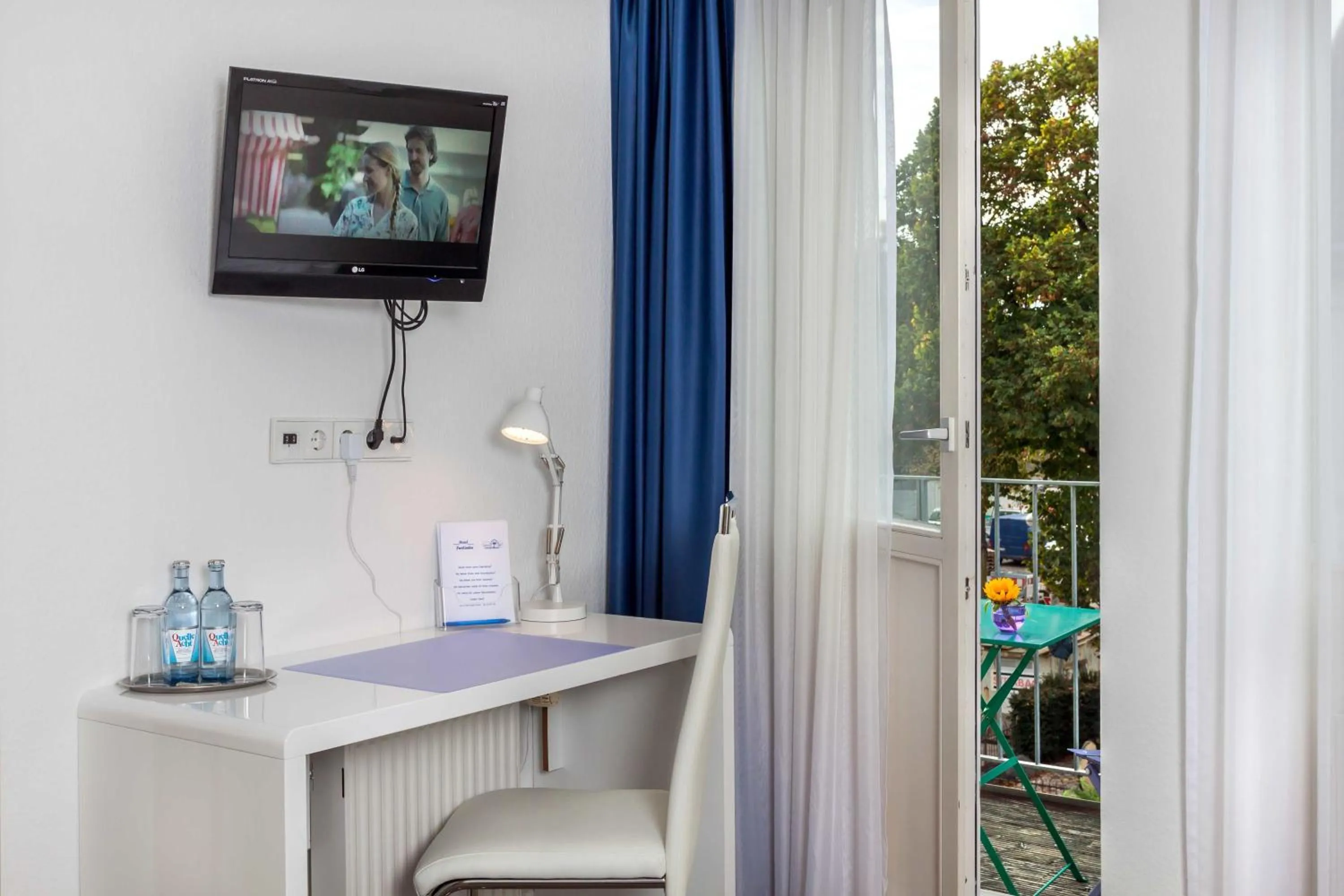 Seating area in Hotel ZweiLinden Meckenheim Bonn