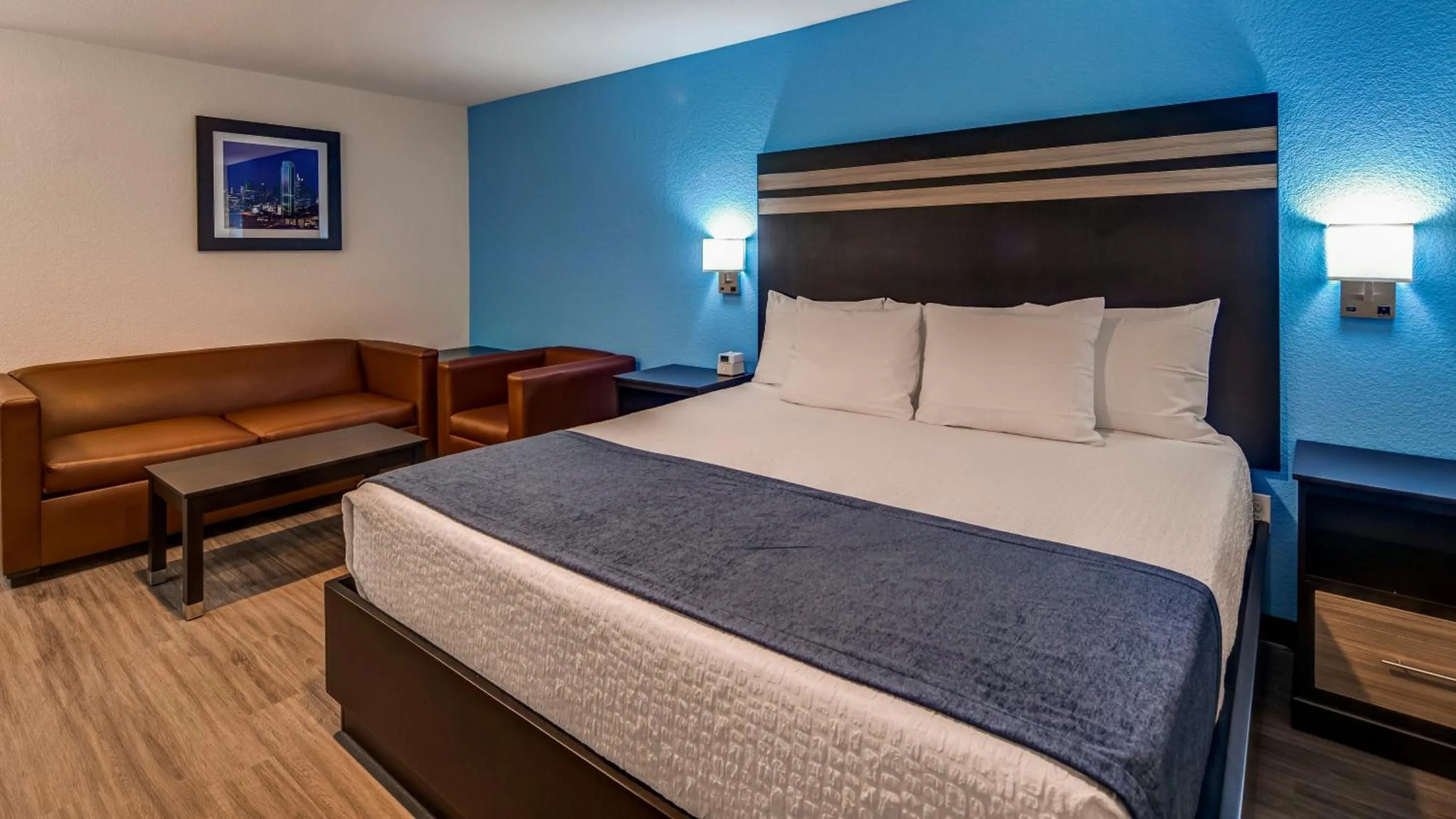 Bedroom, Bed in SureStay Plus Hotel by Best Western Humble