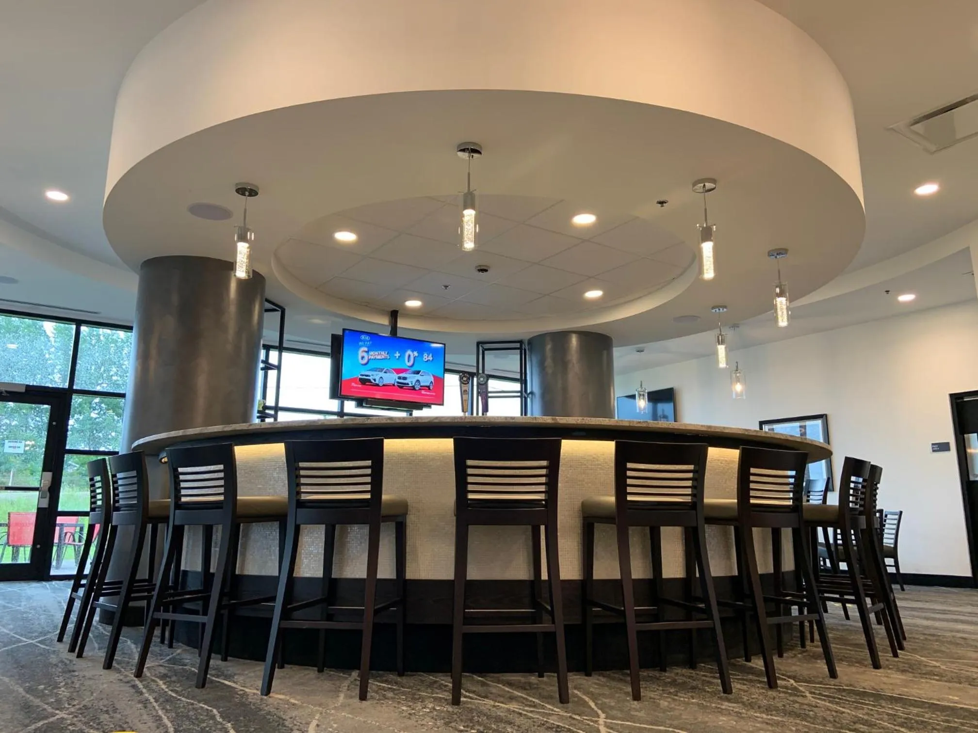 Restaurant/places to eat in Best Western Premier Northwood Hotel