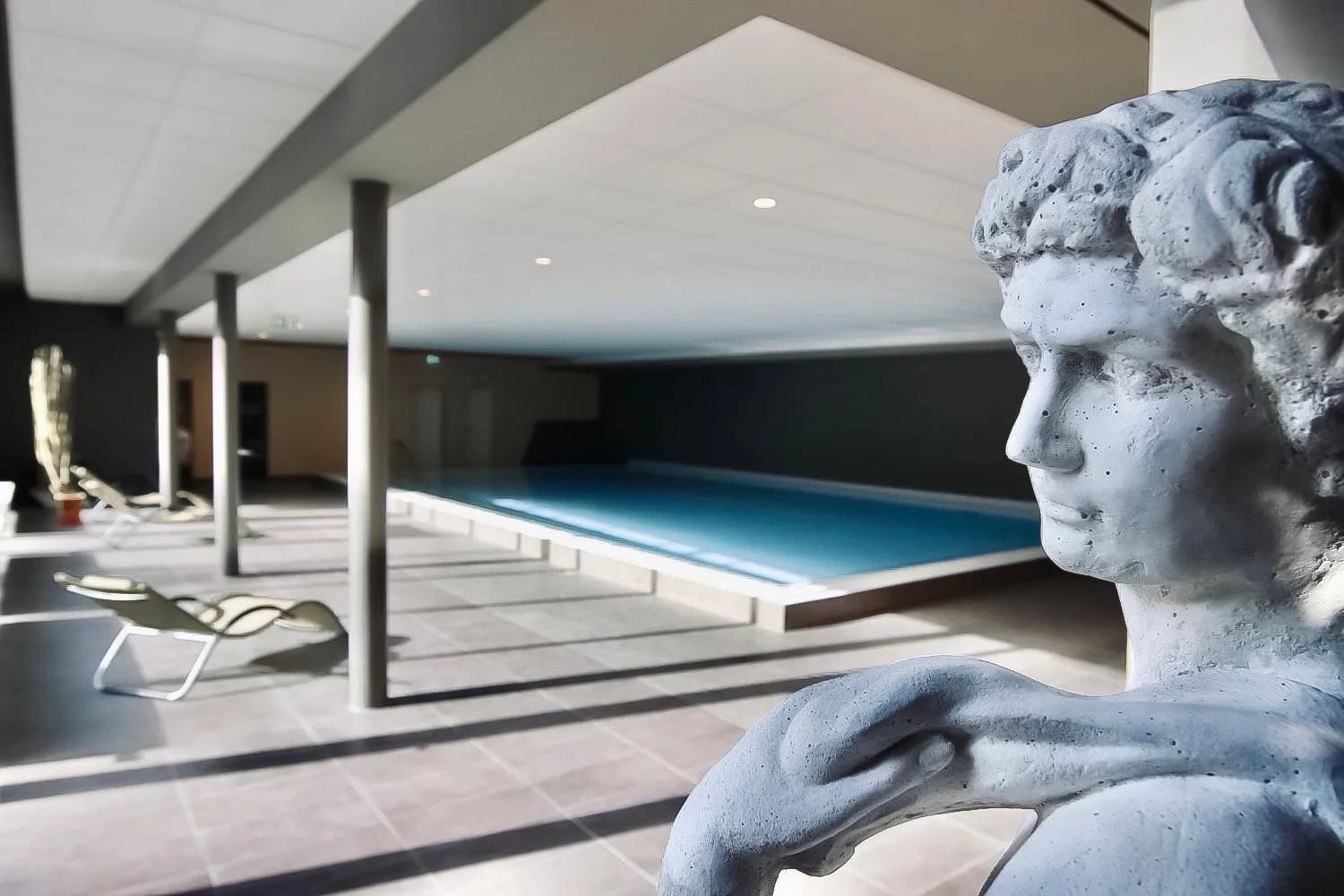 Swimming pool in Bergmark Hotel