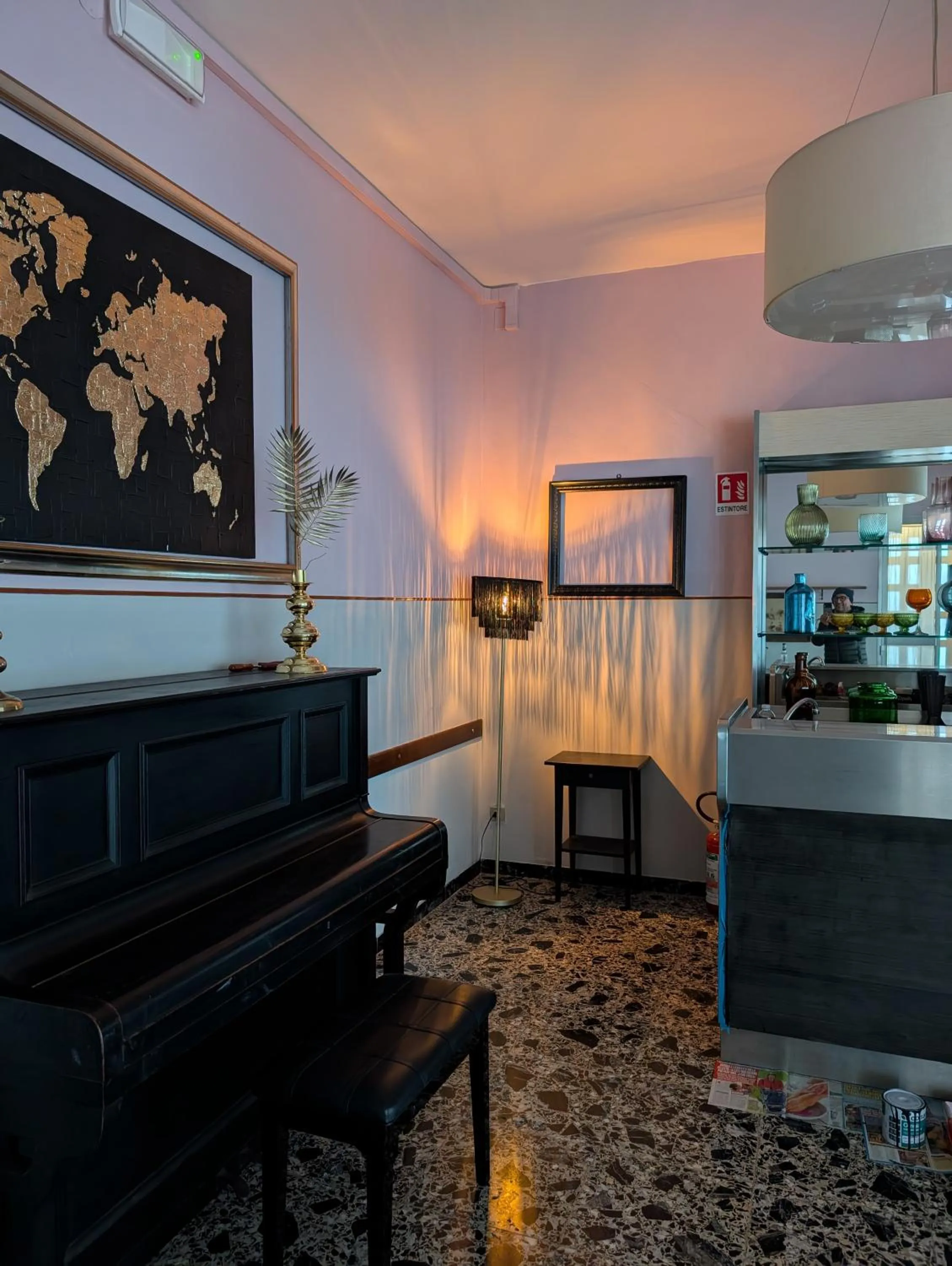 Lounge or bar in VILLA ANTONIETTA Rooms & Coffee