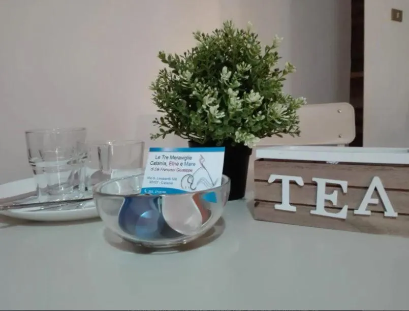 Le tre meraviglie a 200 m dal mare