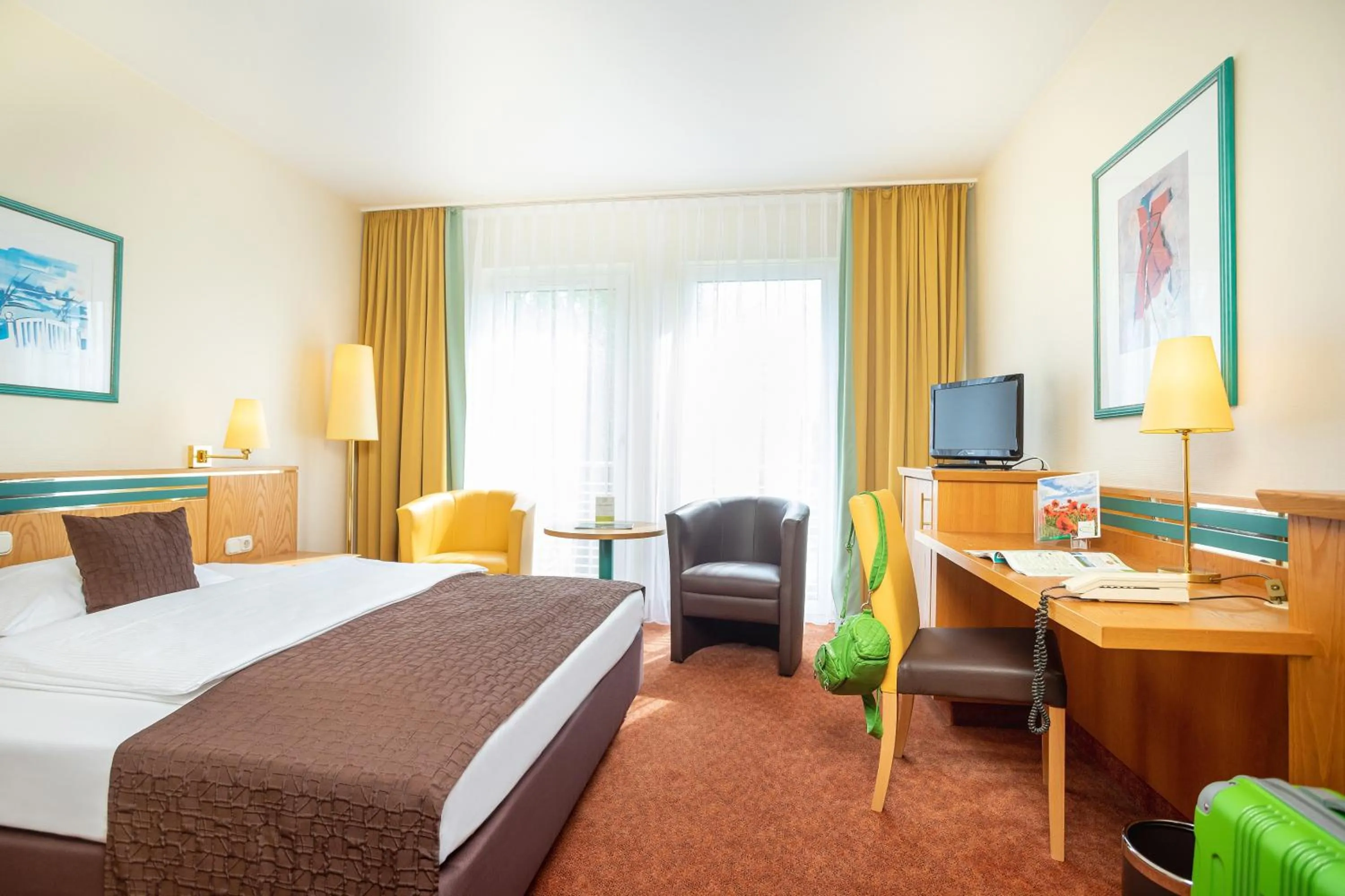 Staff, Bed in Parkhotel Rügen