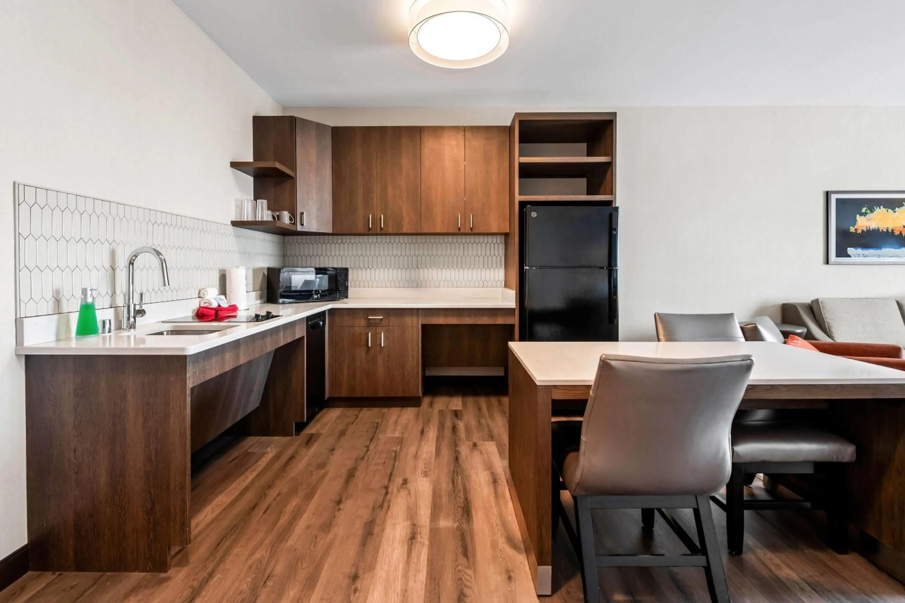 Kitchen or kitchenette in Running Aces Hotel & Casino, Trademark Collection by Wyndham
