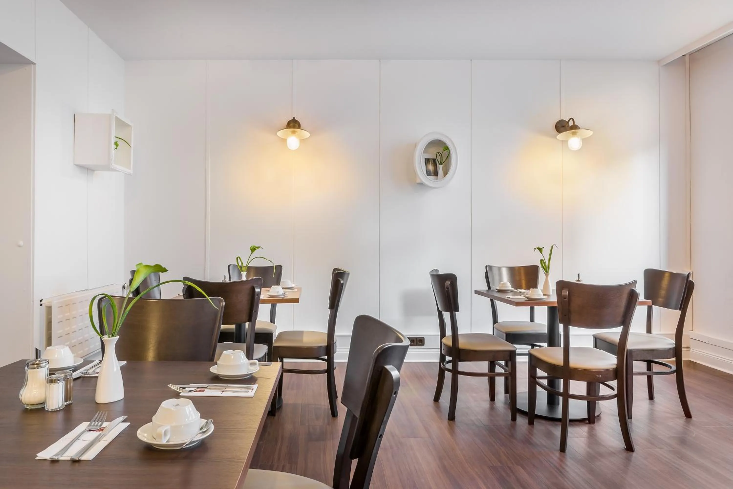 Buffet breakfast in Signature Hotel Astoria