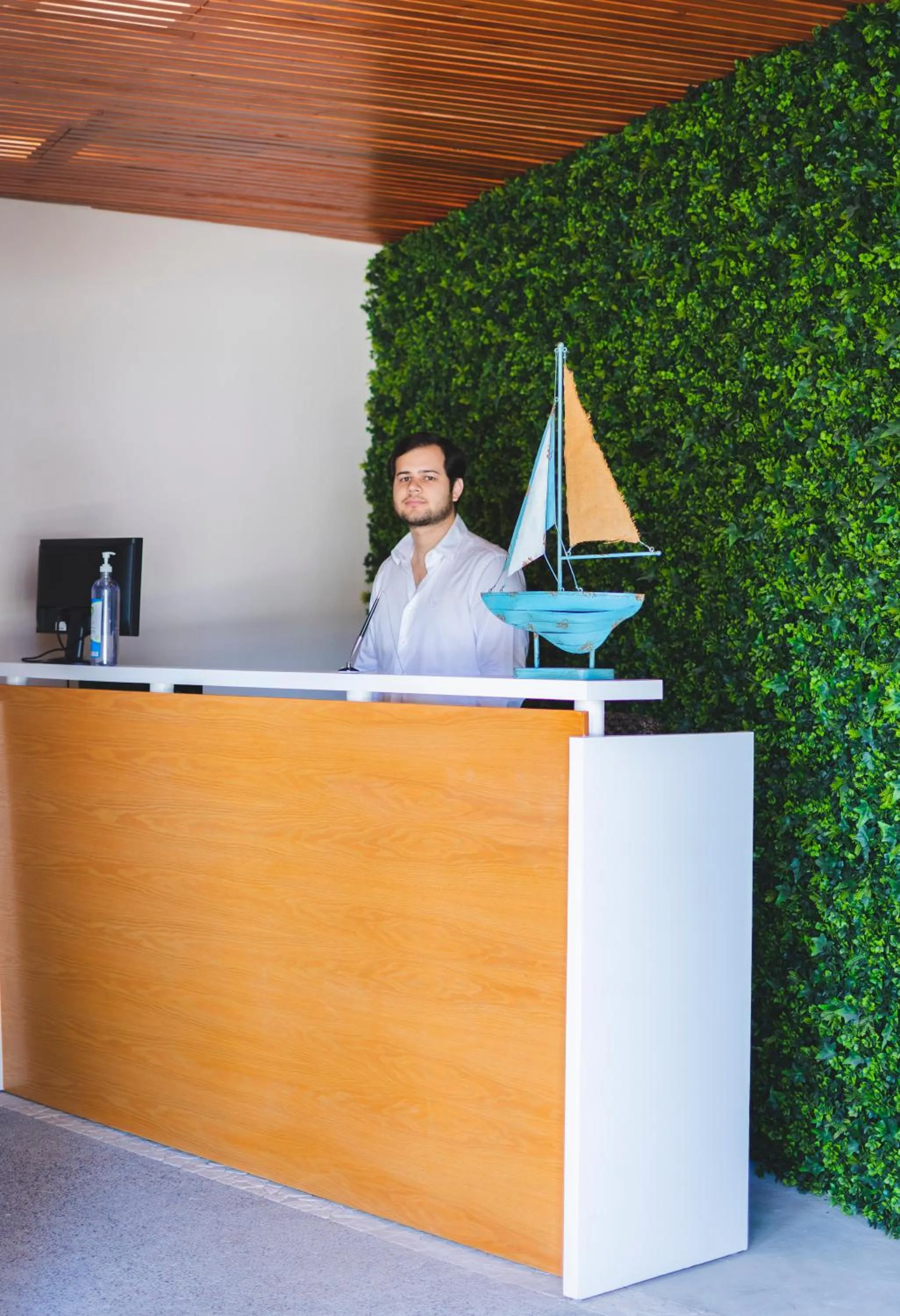 Staff in La Lola Hotel & Suites