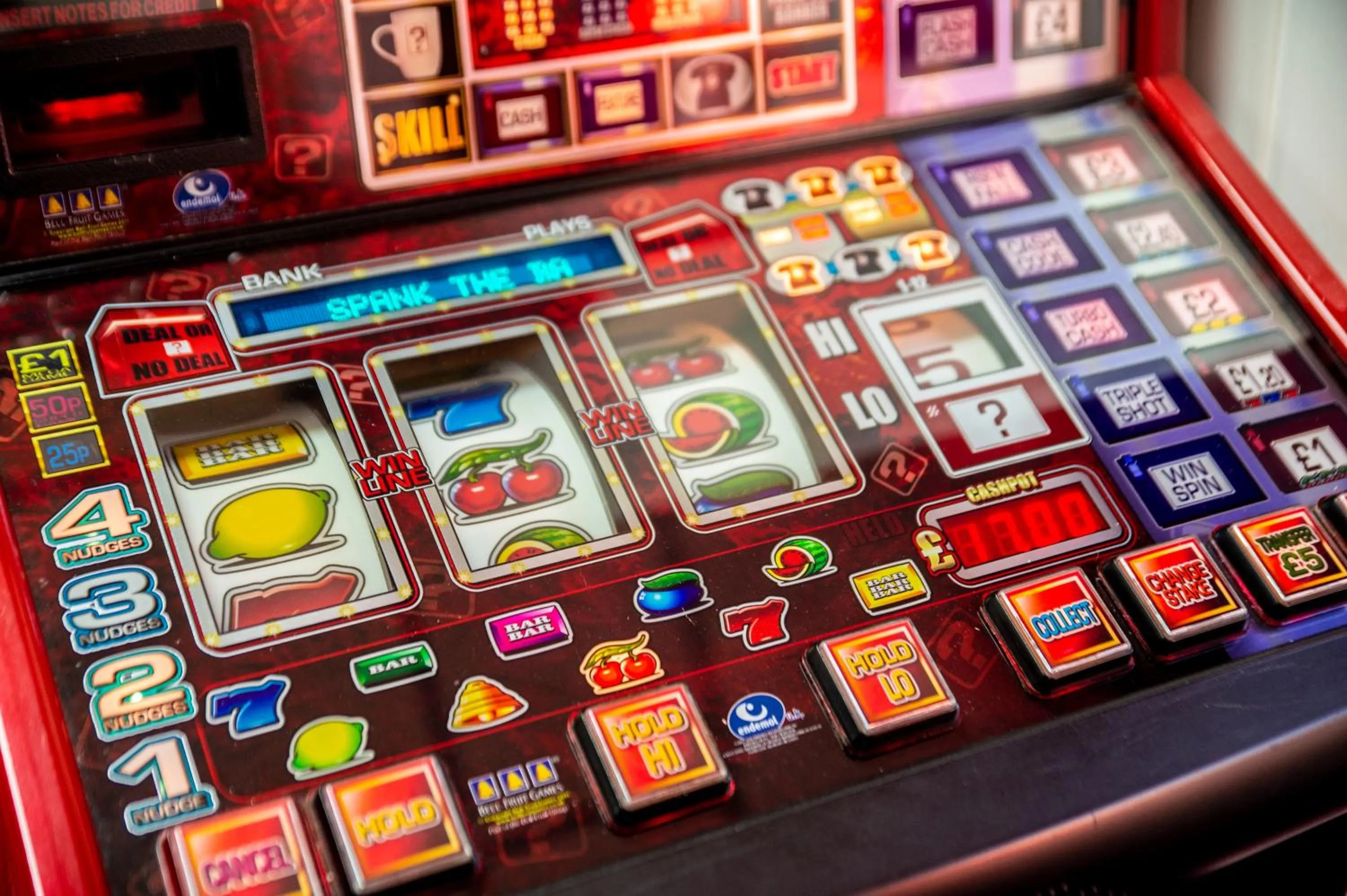 Lounge or bar in The Ferndale Hotel