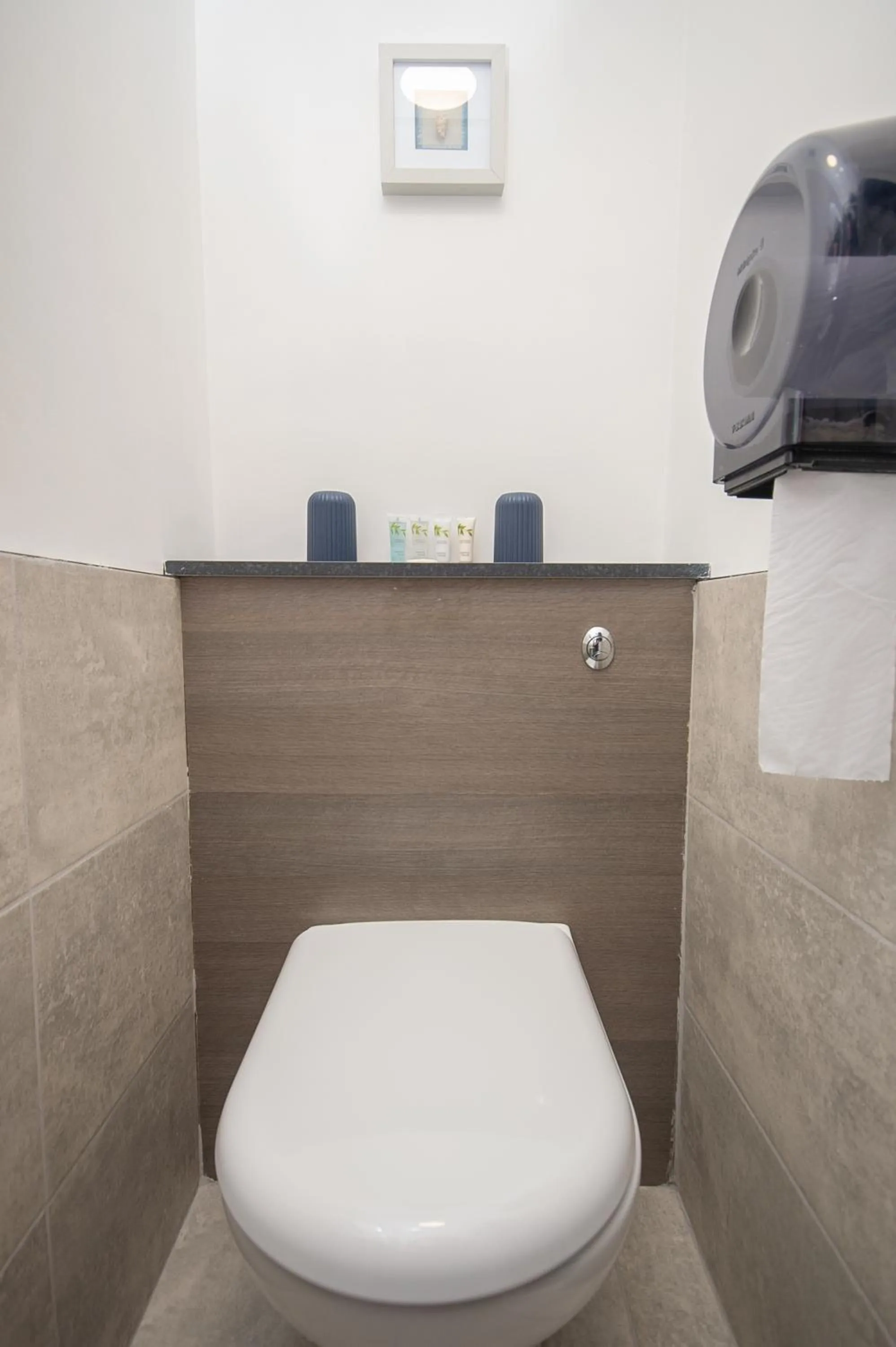 Bedroom in The Ferndale Hotel