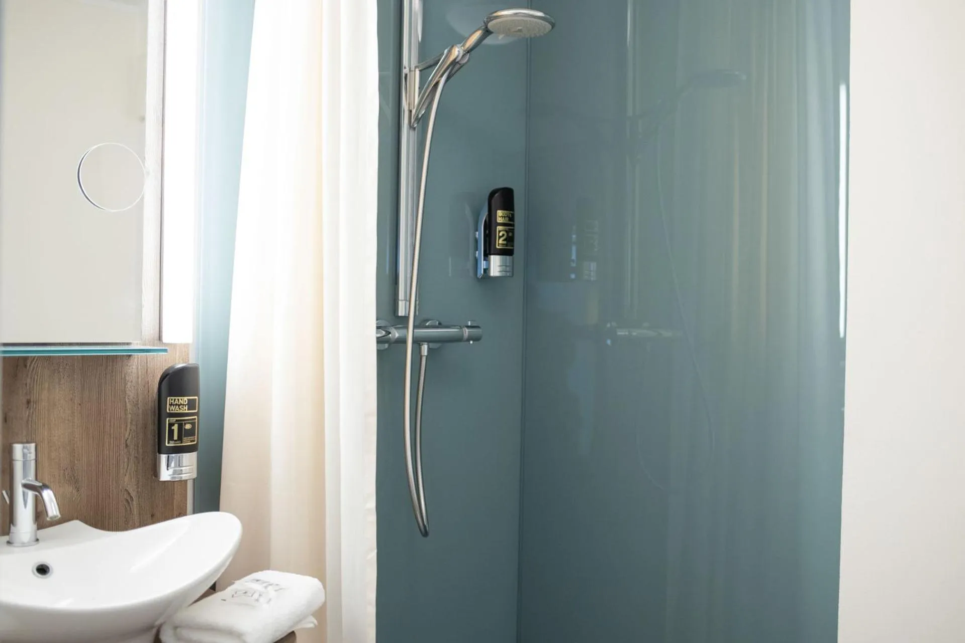 Shower in Park Hotel Sellin