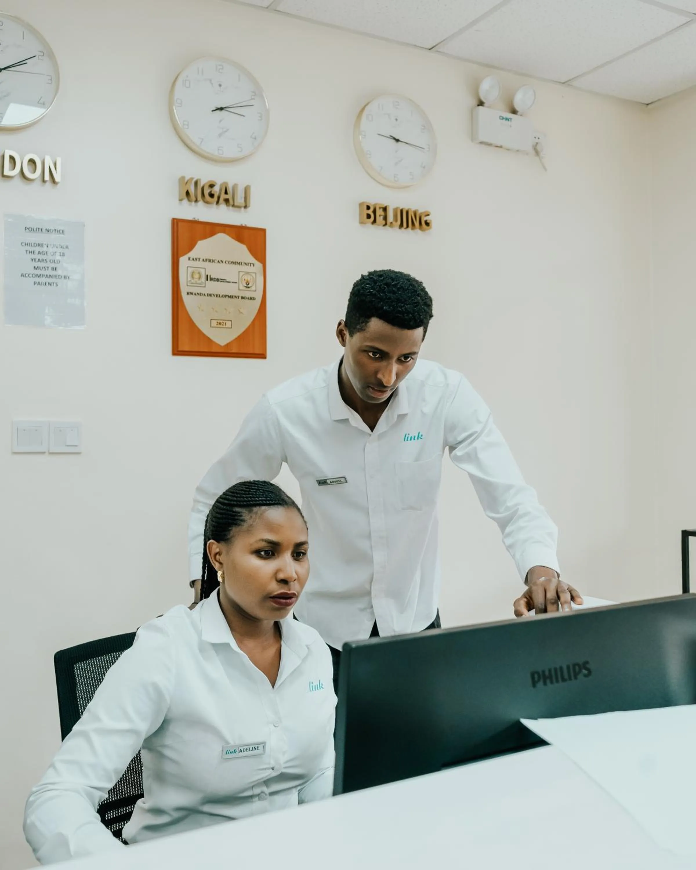 Staff in Phoenix Apartment by LINK