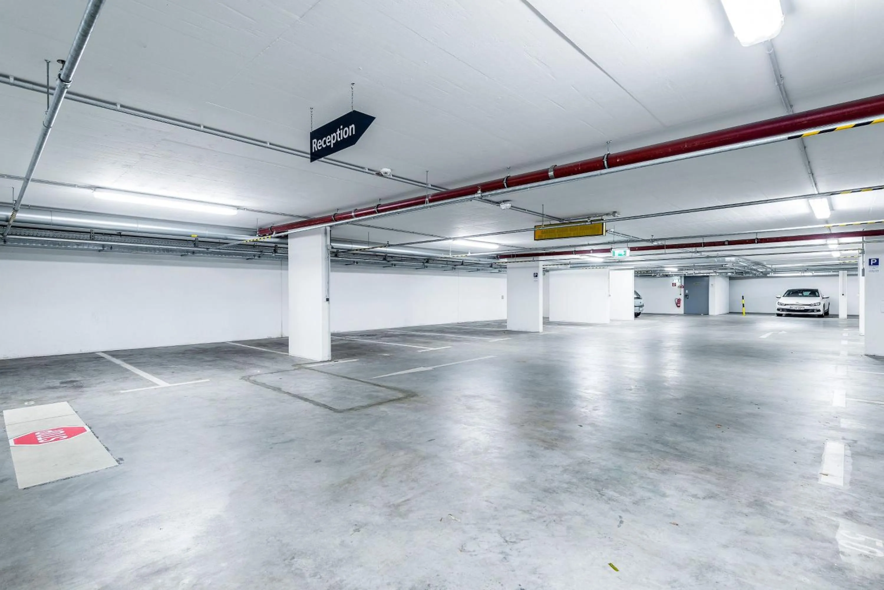 Lobby or reception in Holiday Inn Express Berlin City Centre by IHG