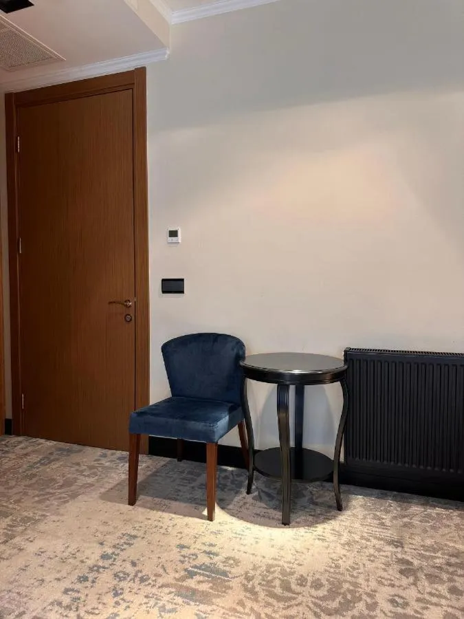 Living room in Hotel Bukhara