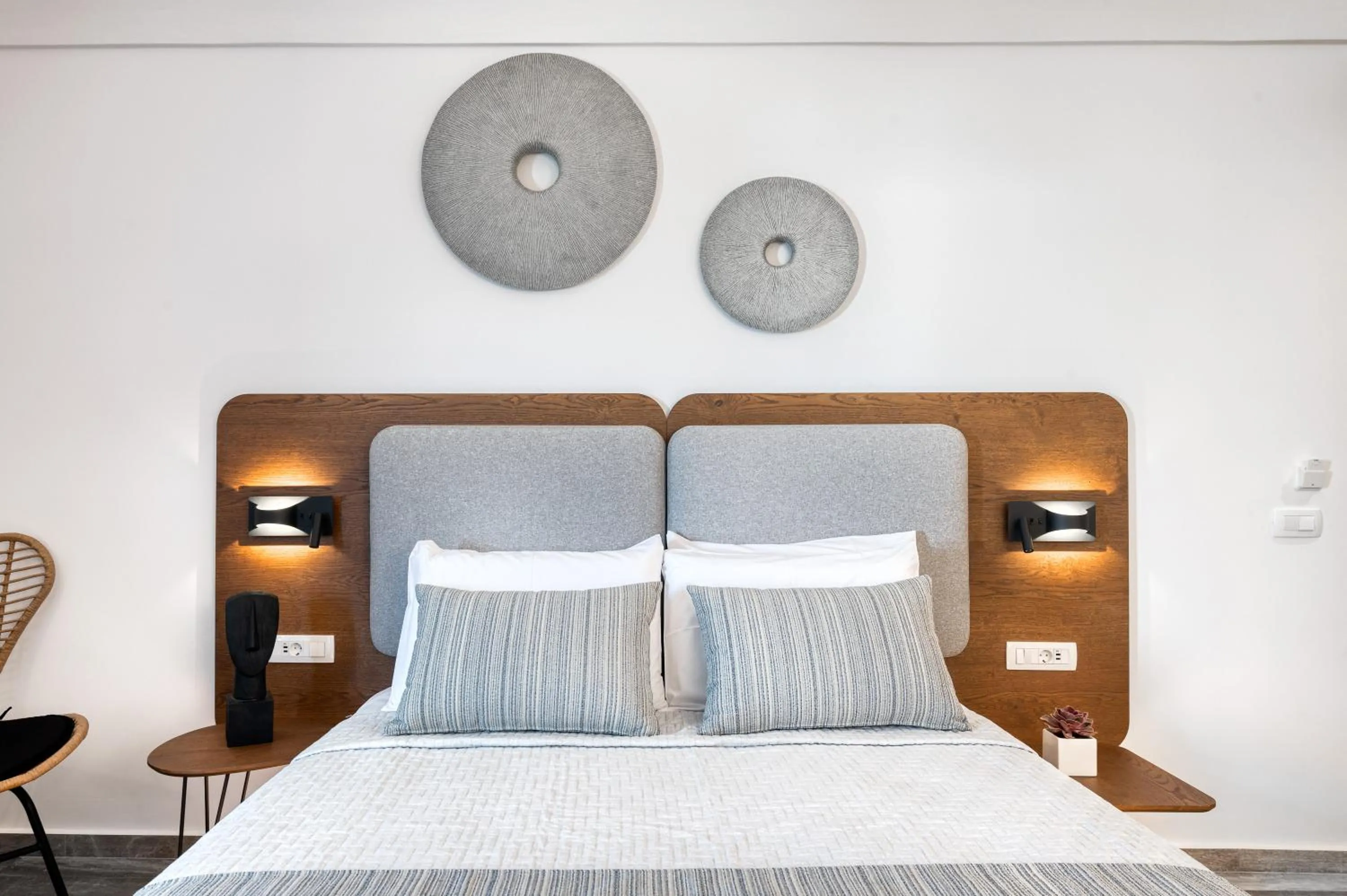 Bed in Volcanic Arc Suites