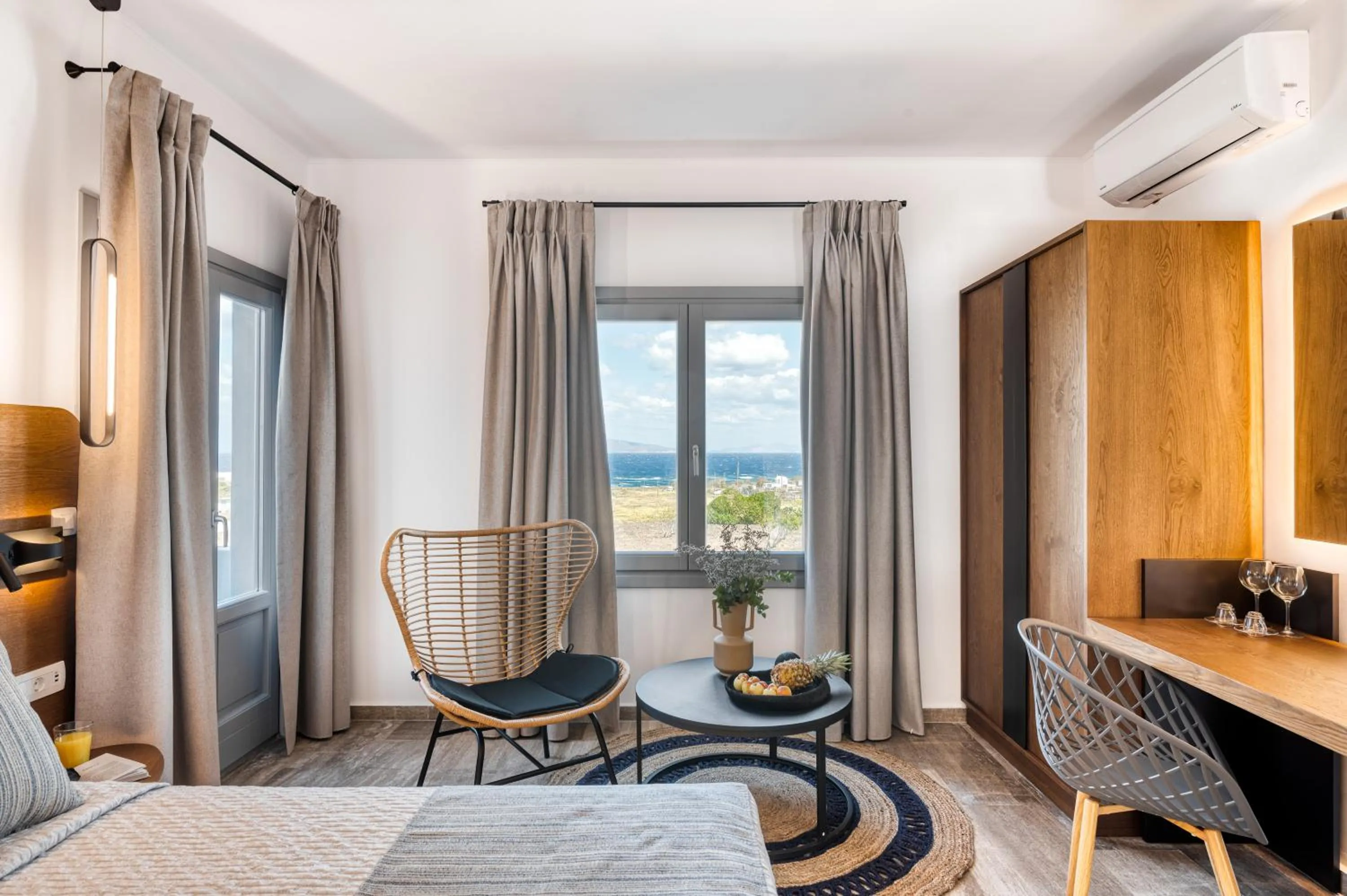 Bed in Volcanic Arc Suites