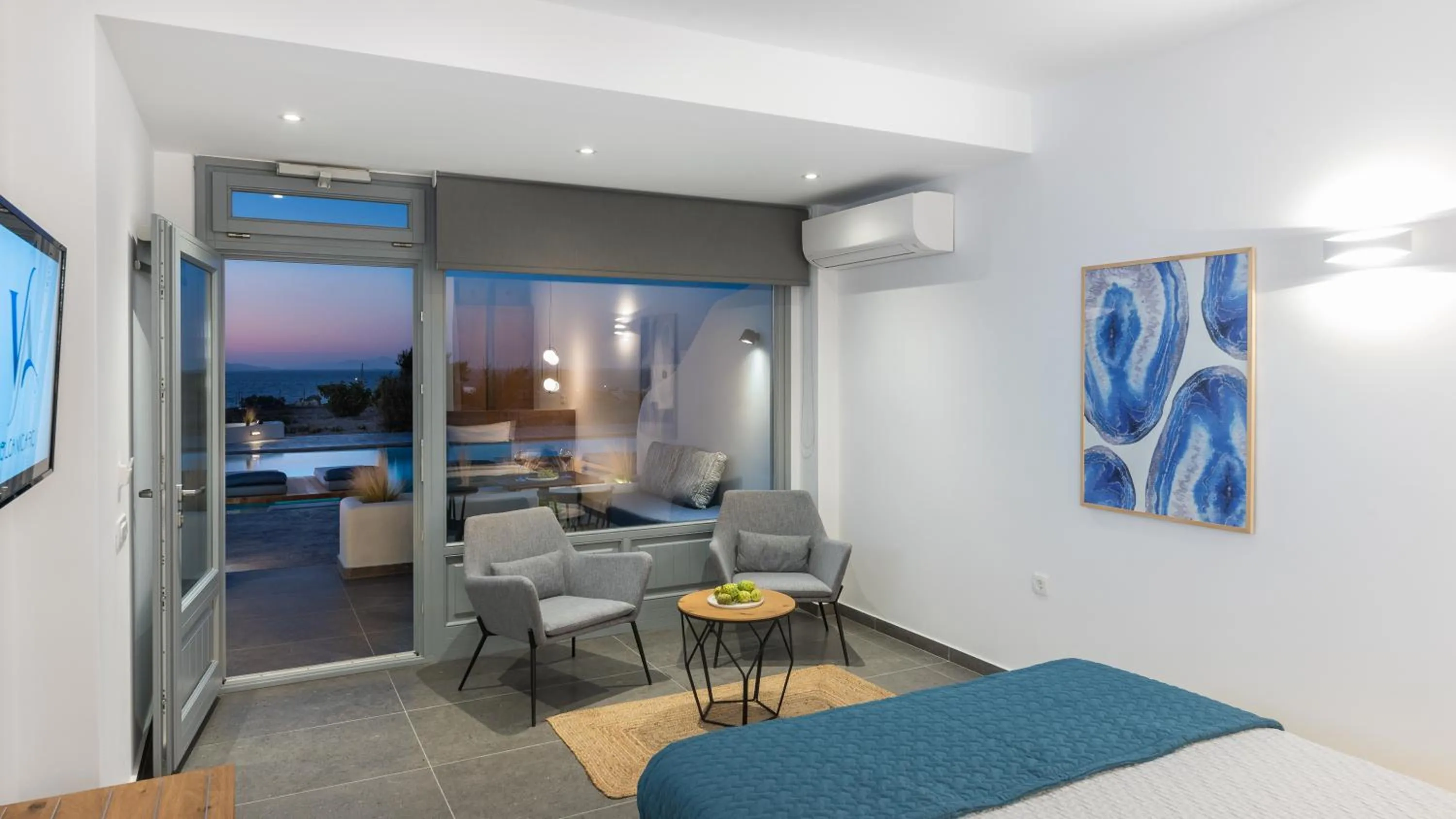 Bedroom in Volcanic Arc Suites