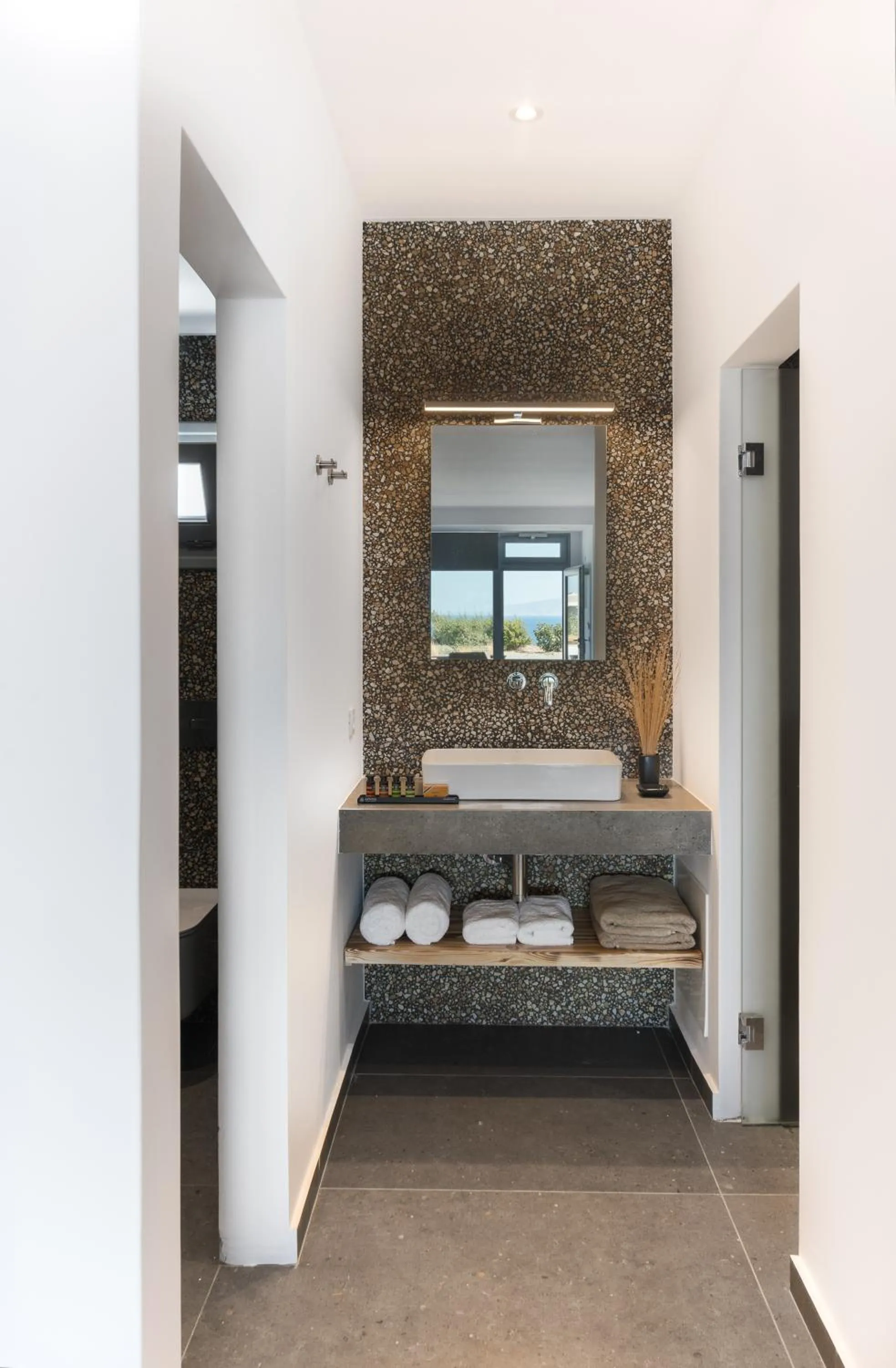 Bathroom, Bed in Volcanic Arc Suites