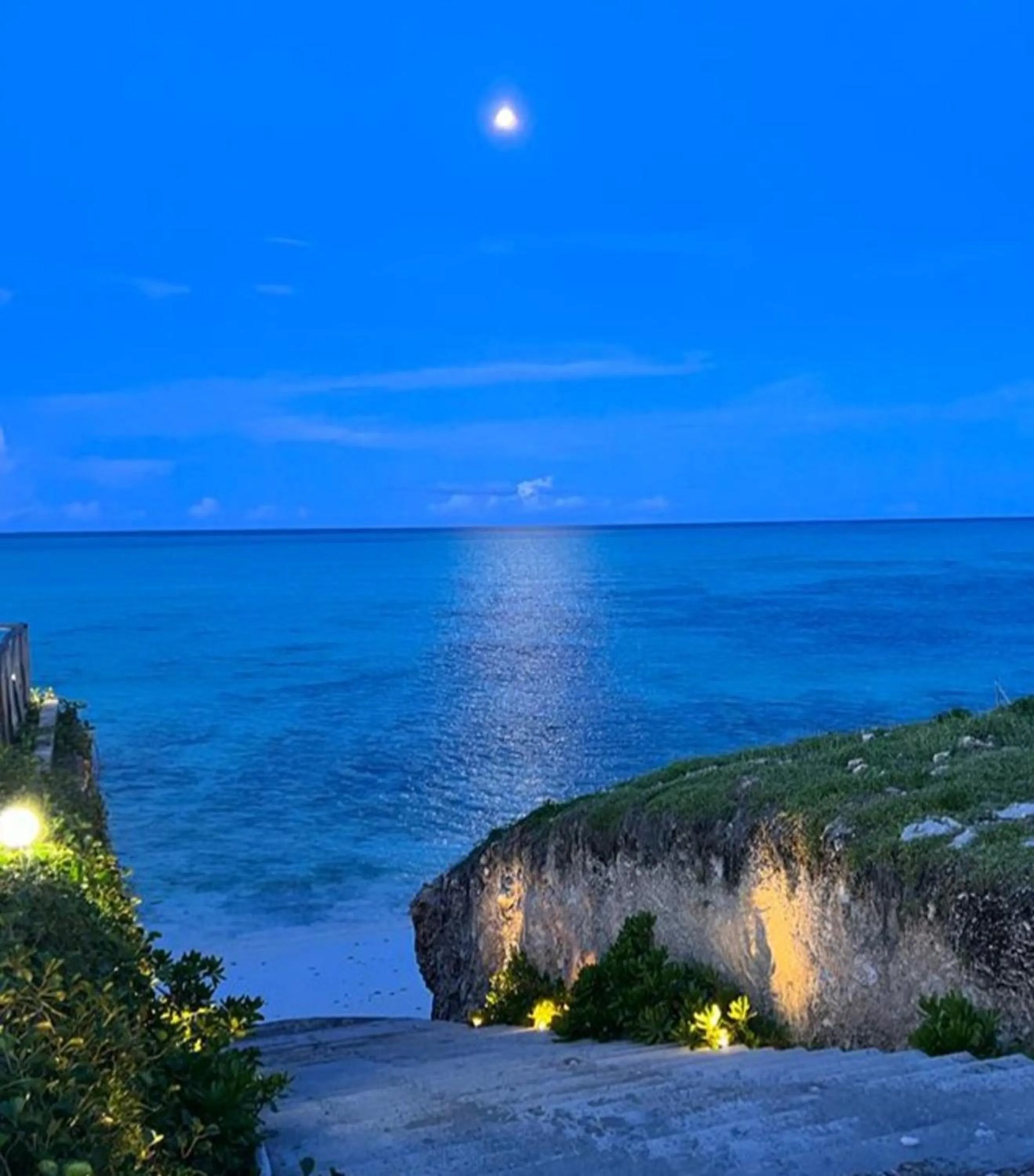 Night in Aquamarina Hotel