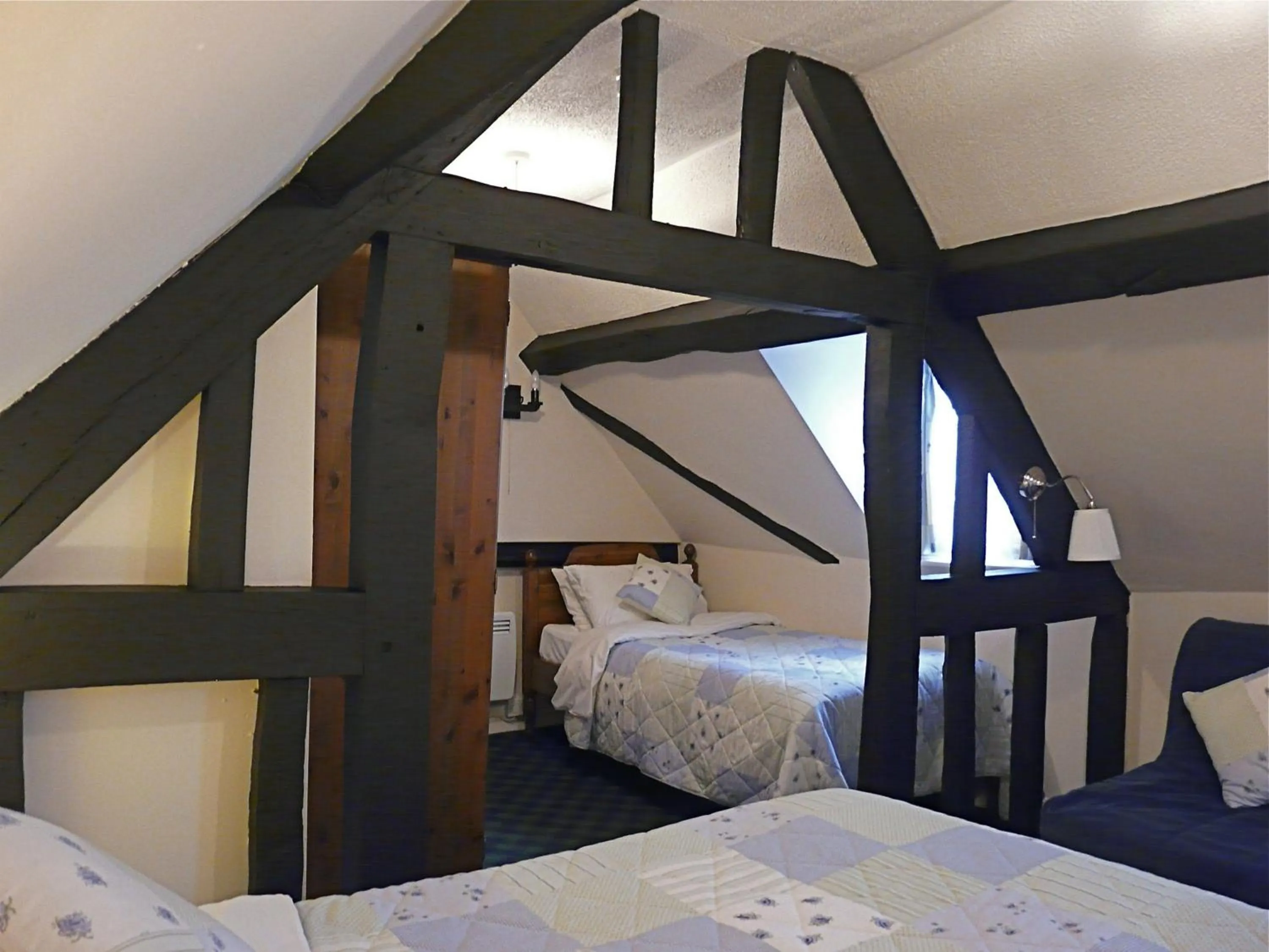 Photo of the whole room, Bed in The Croft