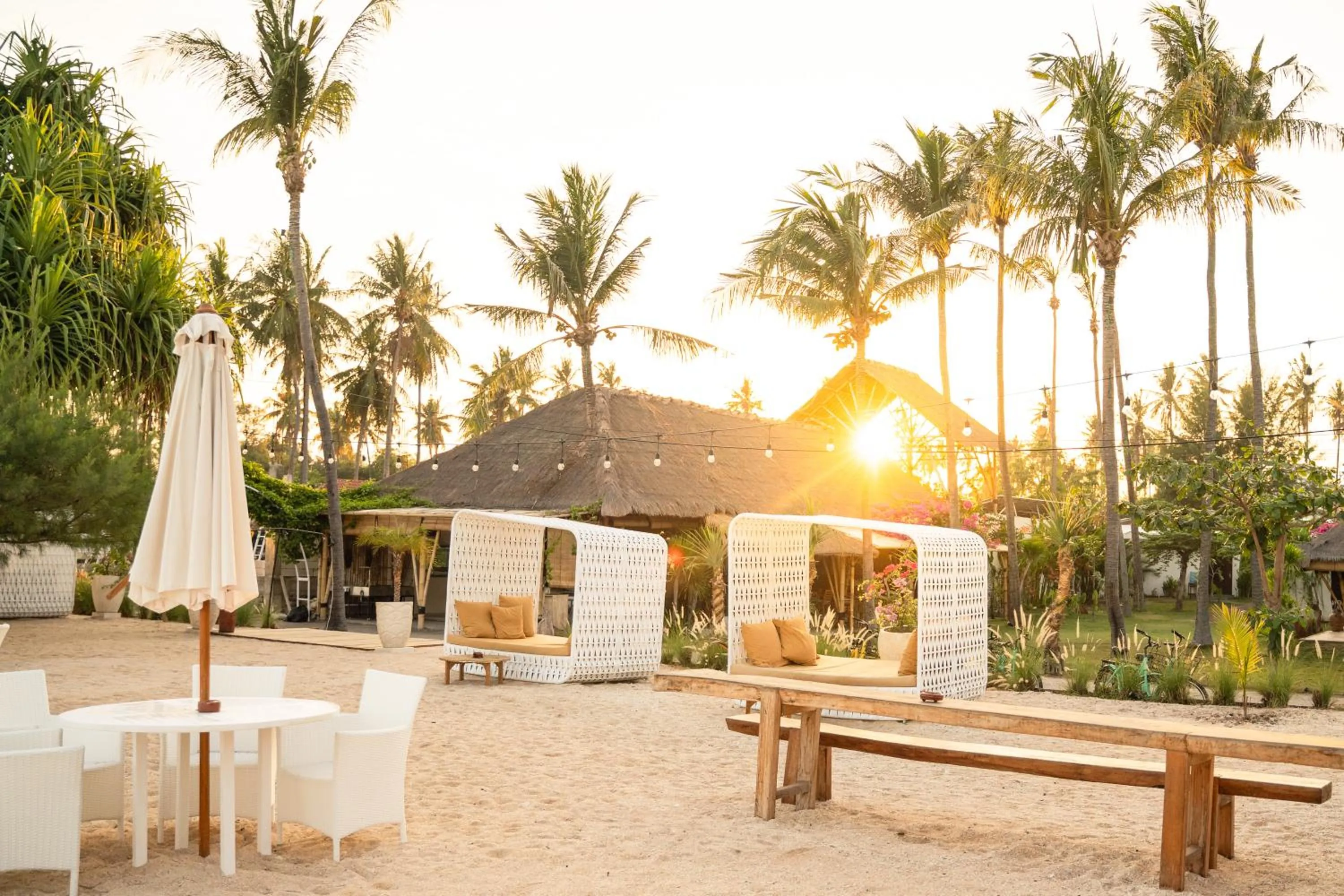 Sunrise in Ama-Lurra Resort - Pool Villa