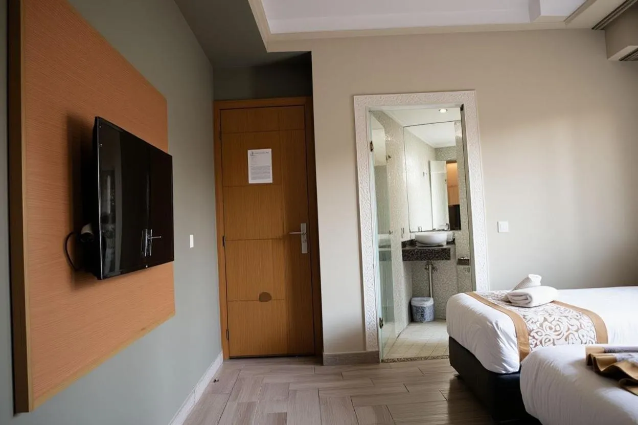 Bed in Hotel Golden Flora