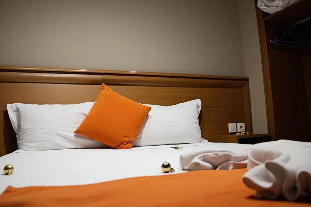 Bed in Hotel Golden Flora